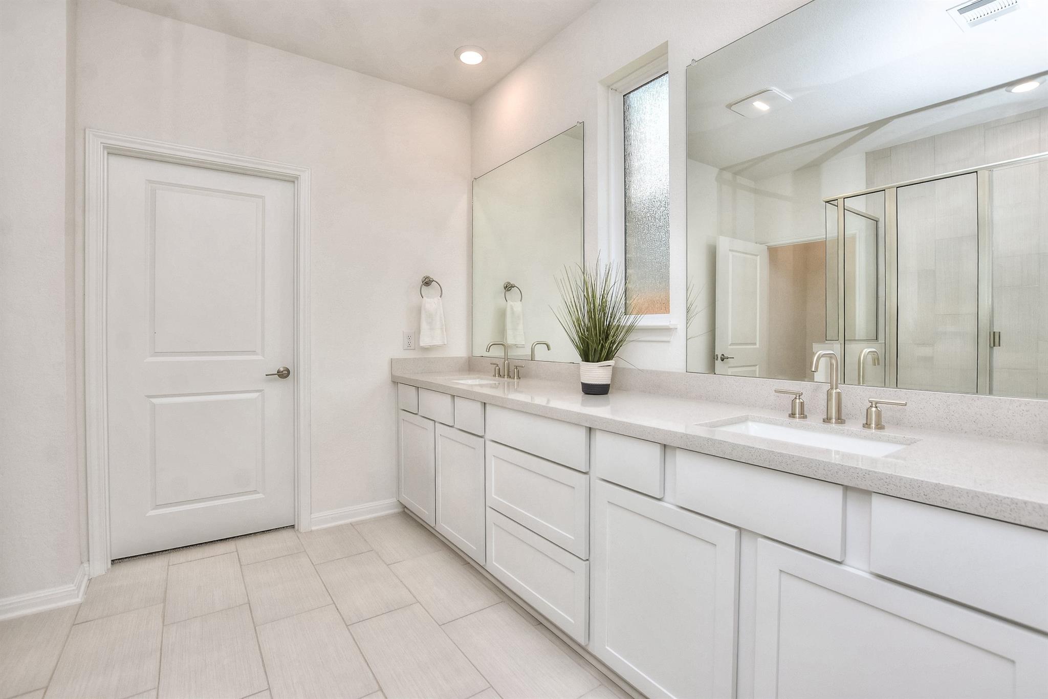 141 Green Knoll Ln, Georgetown, TX 78628