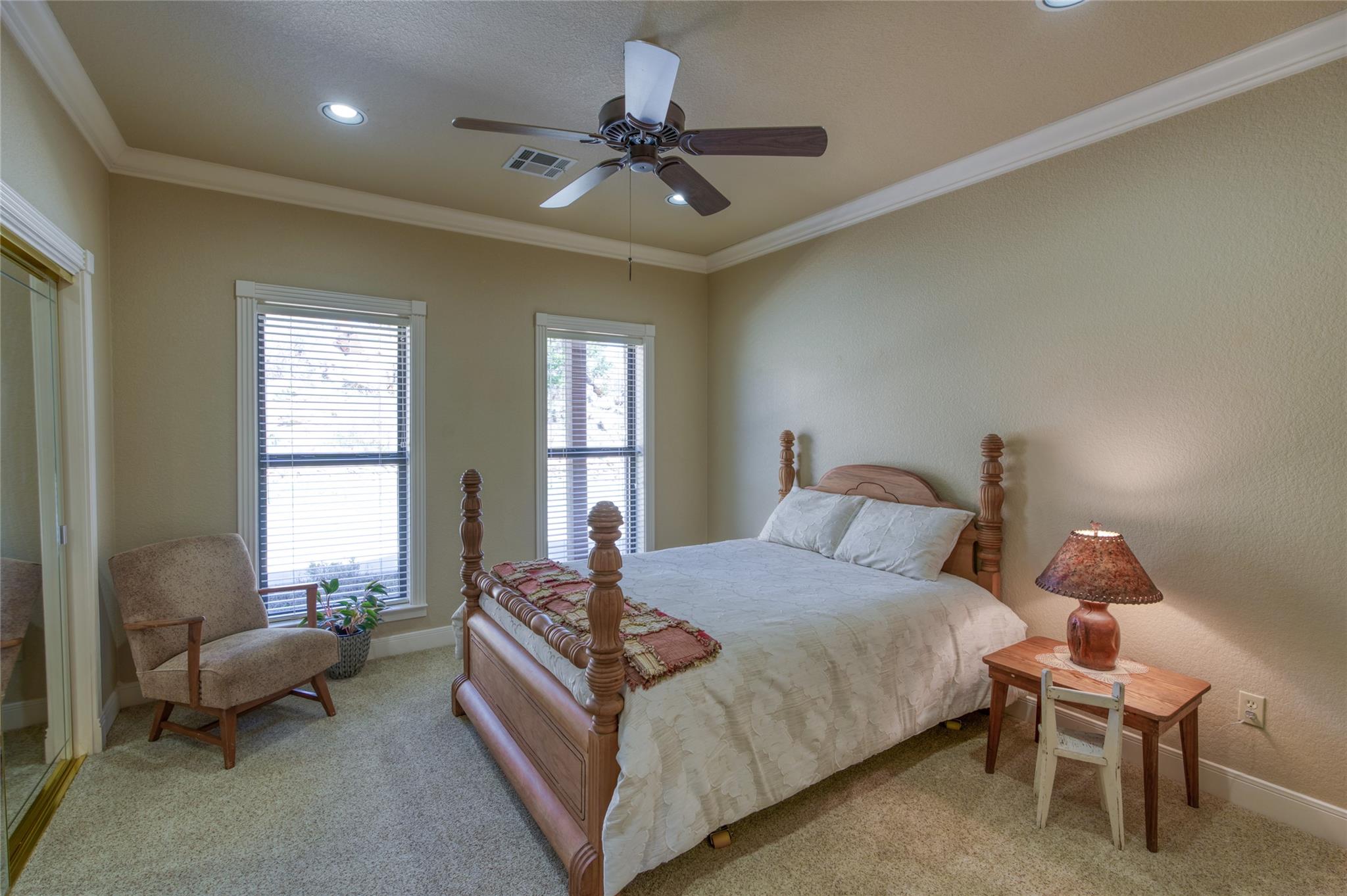 604 N Inwood Rd, Buchanan Dam, TX 78609