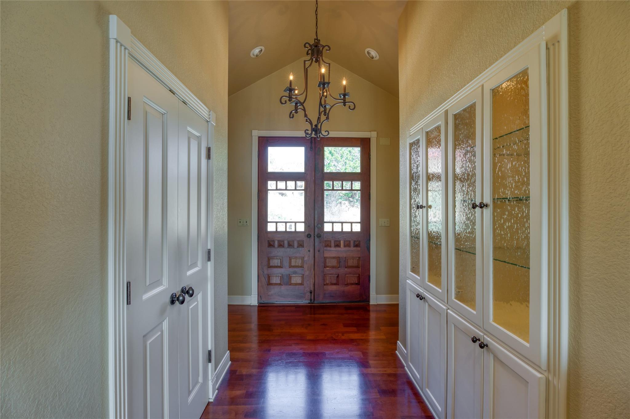 604 N Inwood Rd, Buchanan Dam, TX 78609