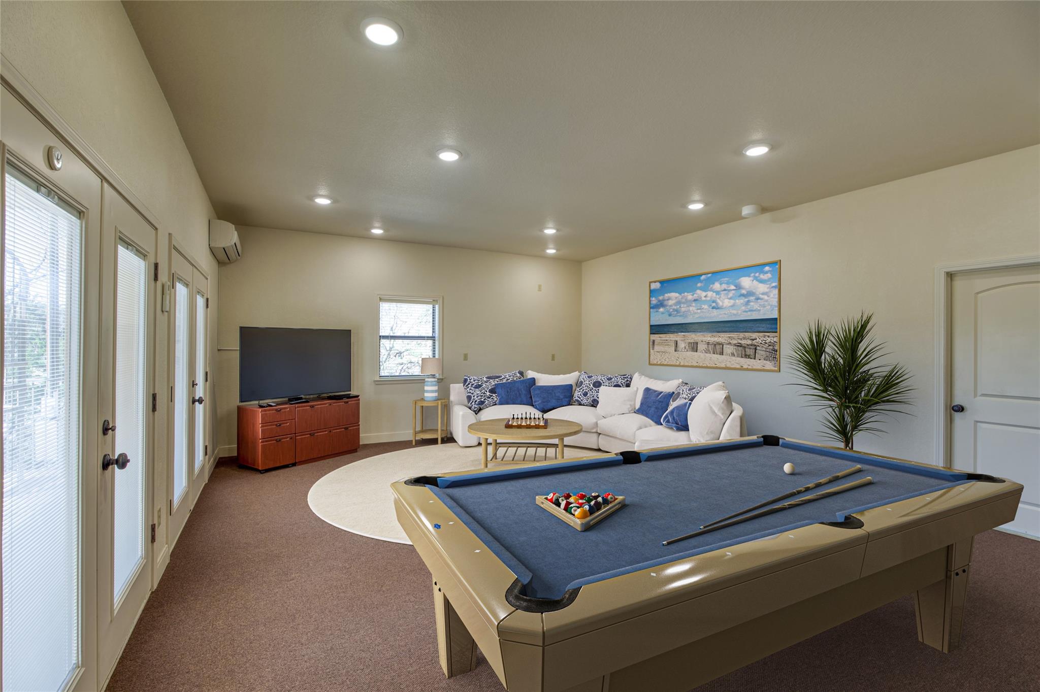 604 N Inwood Rd, Buchanan Dam, TX 78609