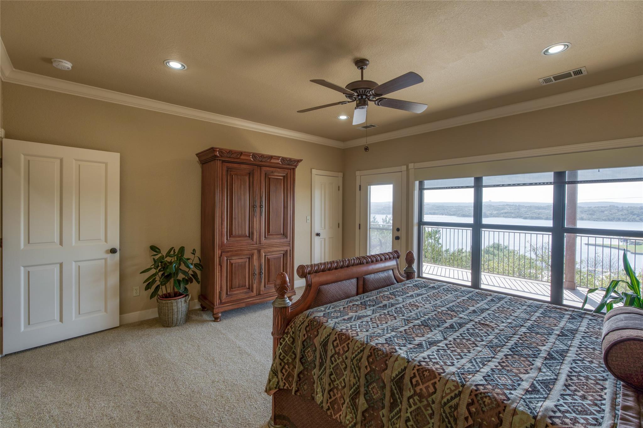 604 N Inwood Rd, Buchanan Dam, TX 78609