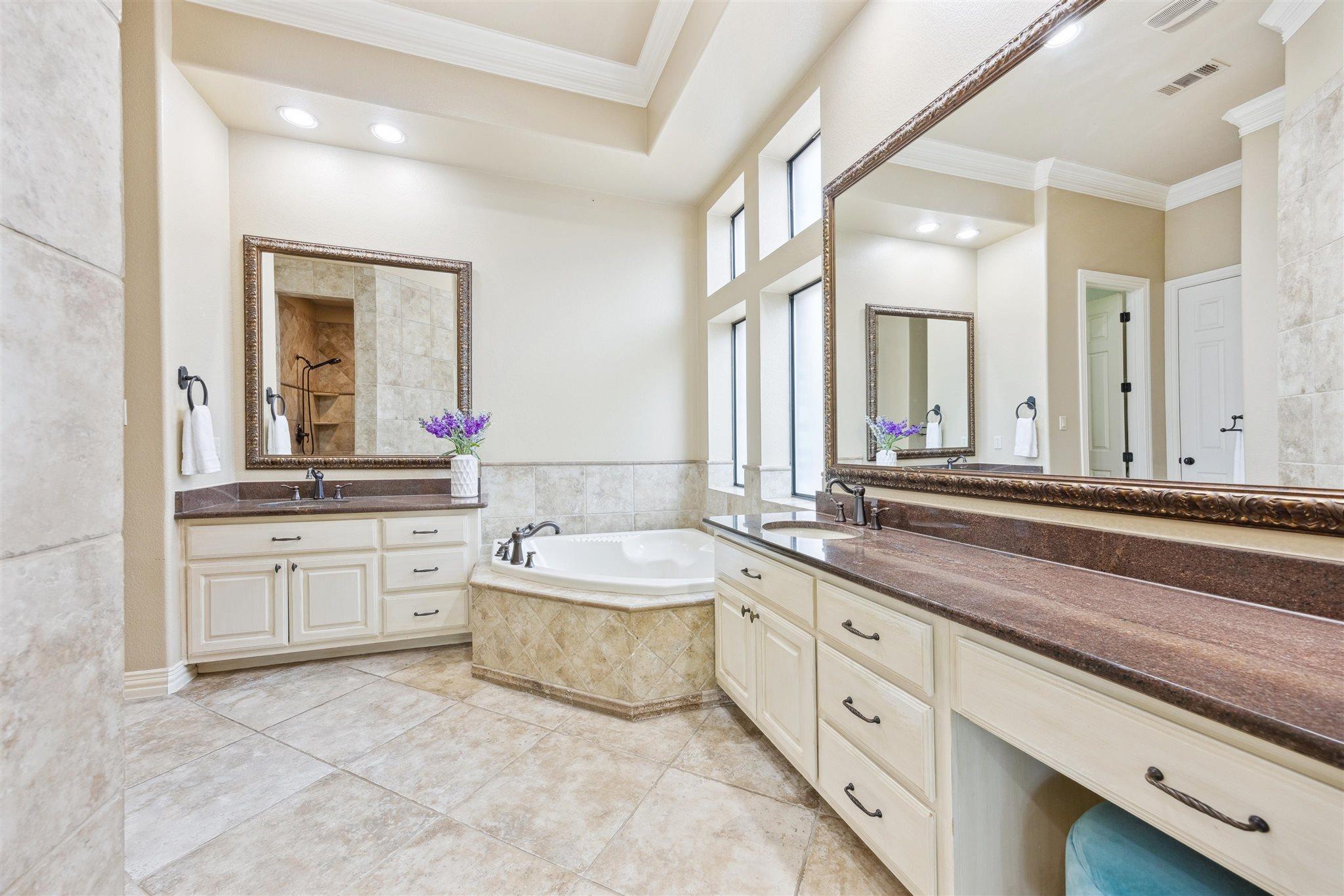 13205 Country Trails Ln, Austin, TX 78732
