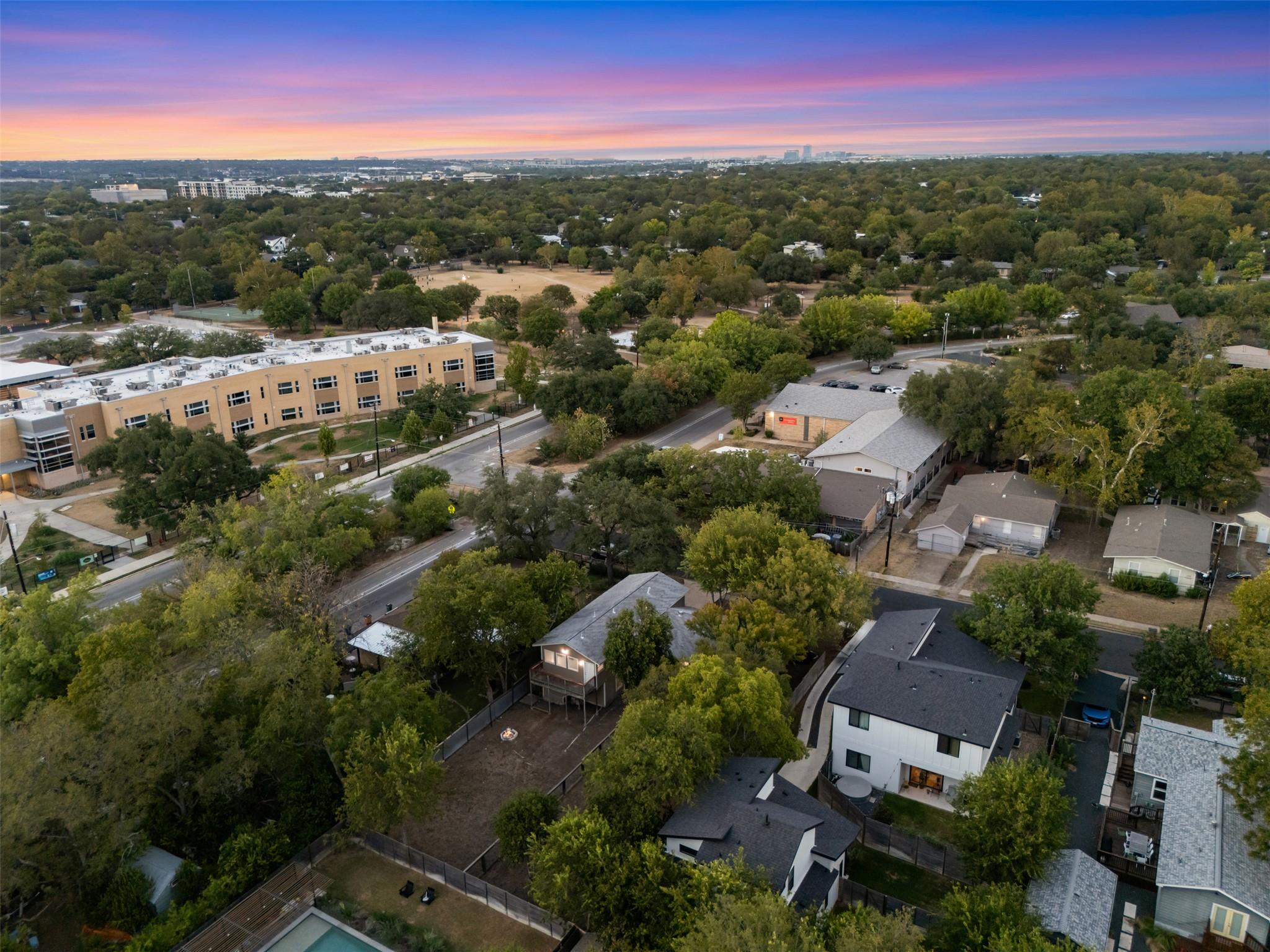 1513 Ruth Ave, Austin, TX 78757