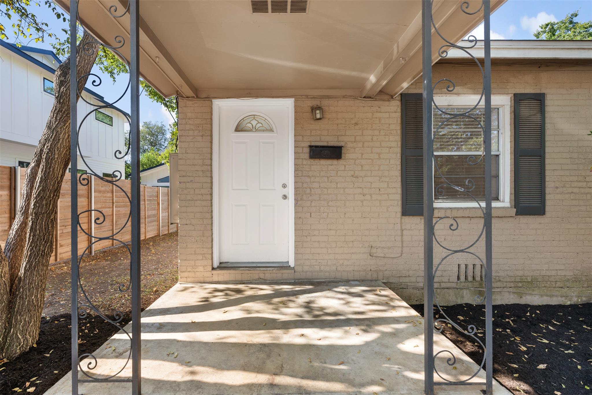 1513 Ruth Ave, Austin, TX 78757