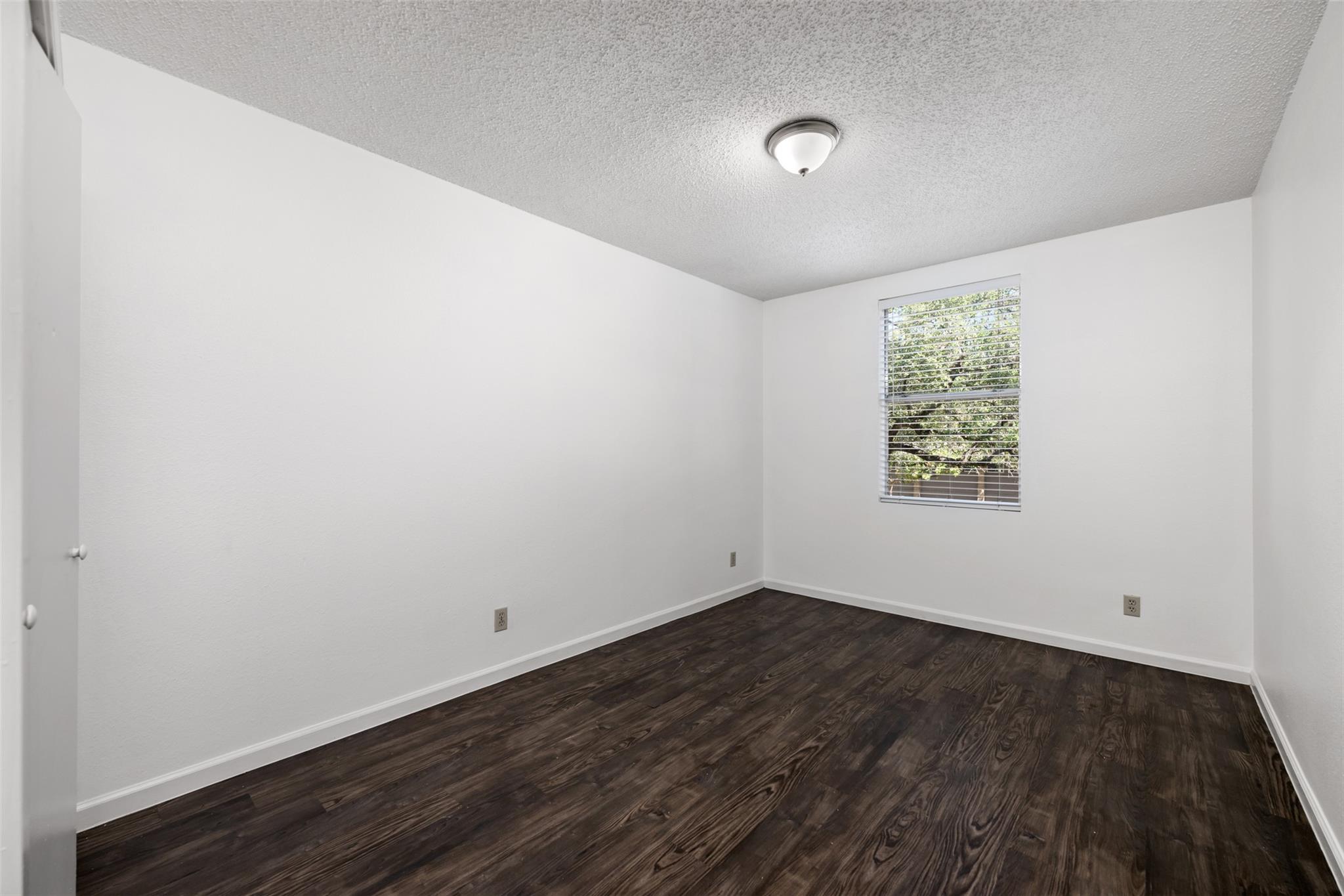 1513 Ruth Ave, Austin, TX 78757