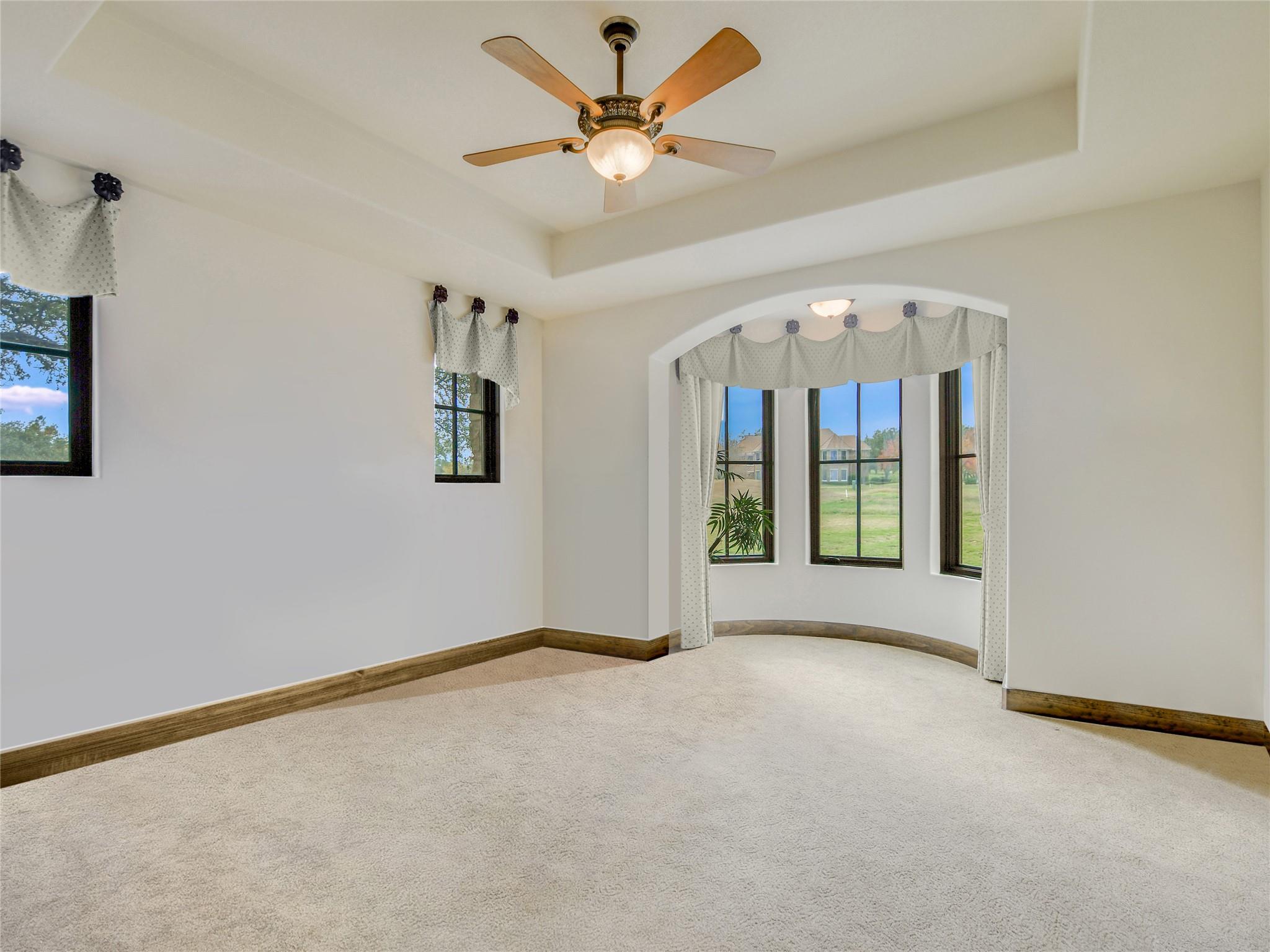 26804 Masters Pkwy, Spicewood, TX 78669