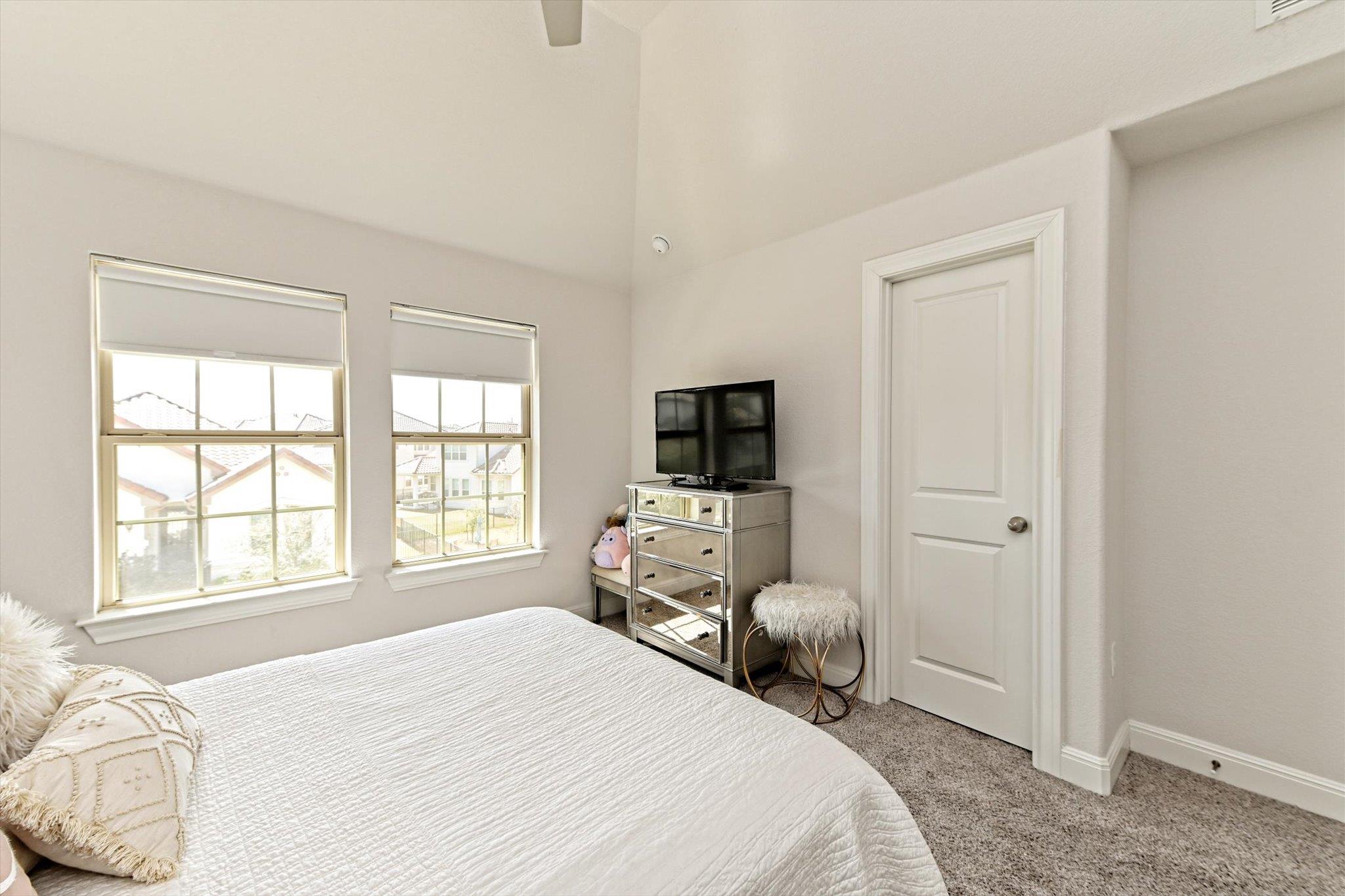 11912 Bayshore Cv, Austin, TX 78726