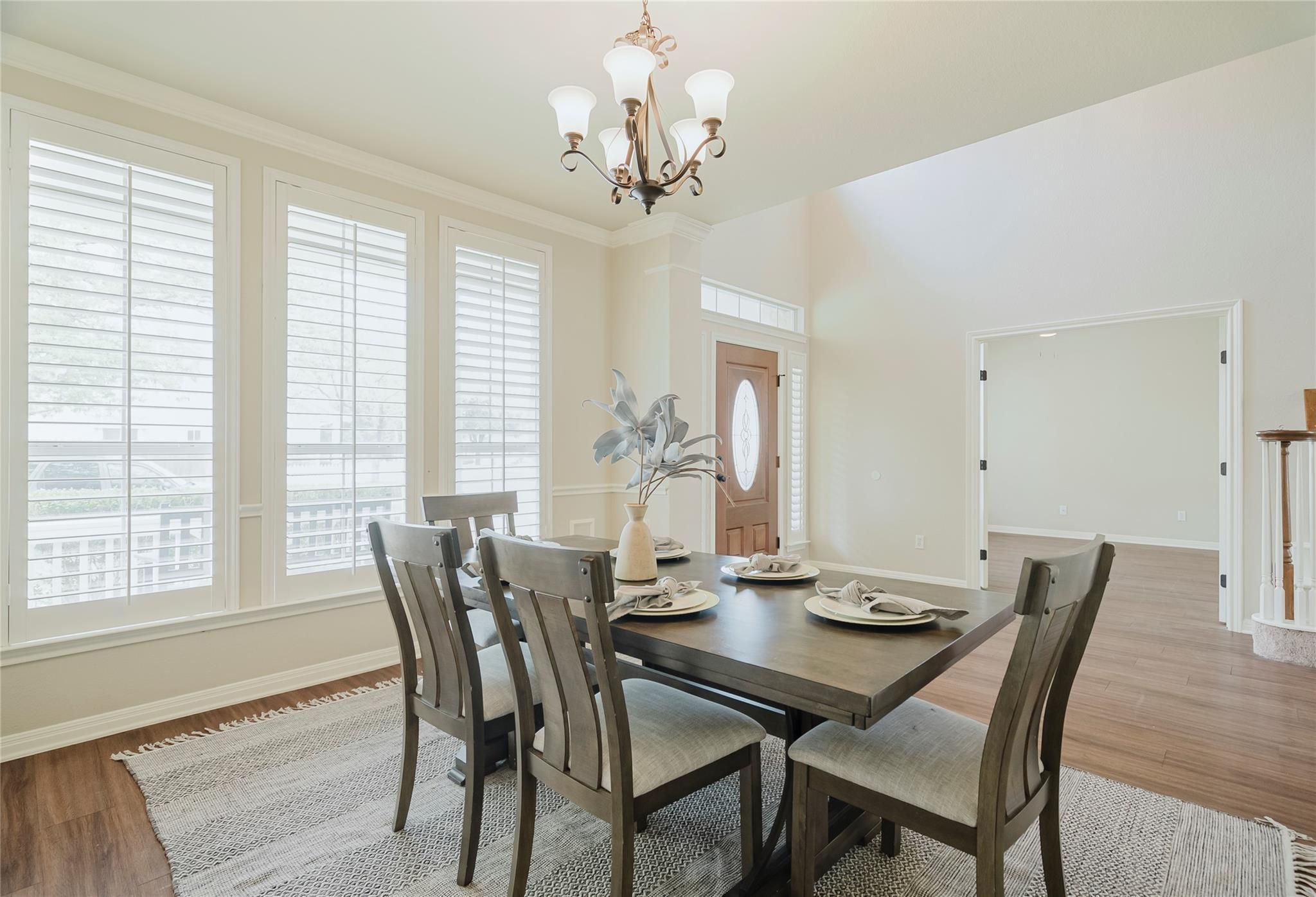 319 Greenside Ln, Georgetown, TX 78633