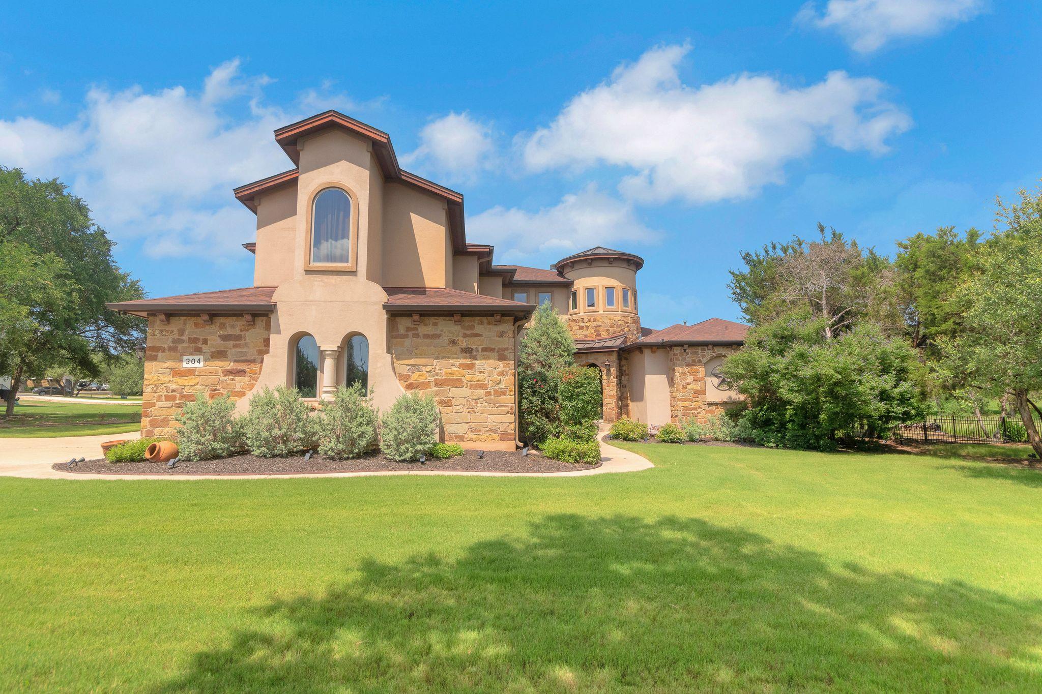 304 Pheasant Meadow, Liberty Hill, TX 78642