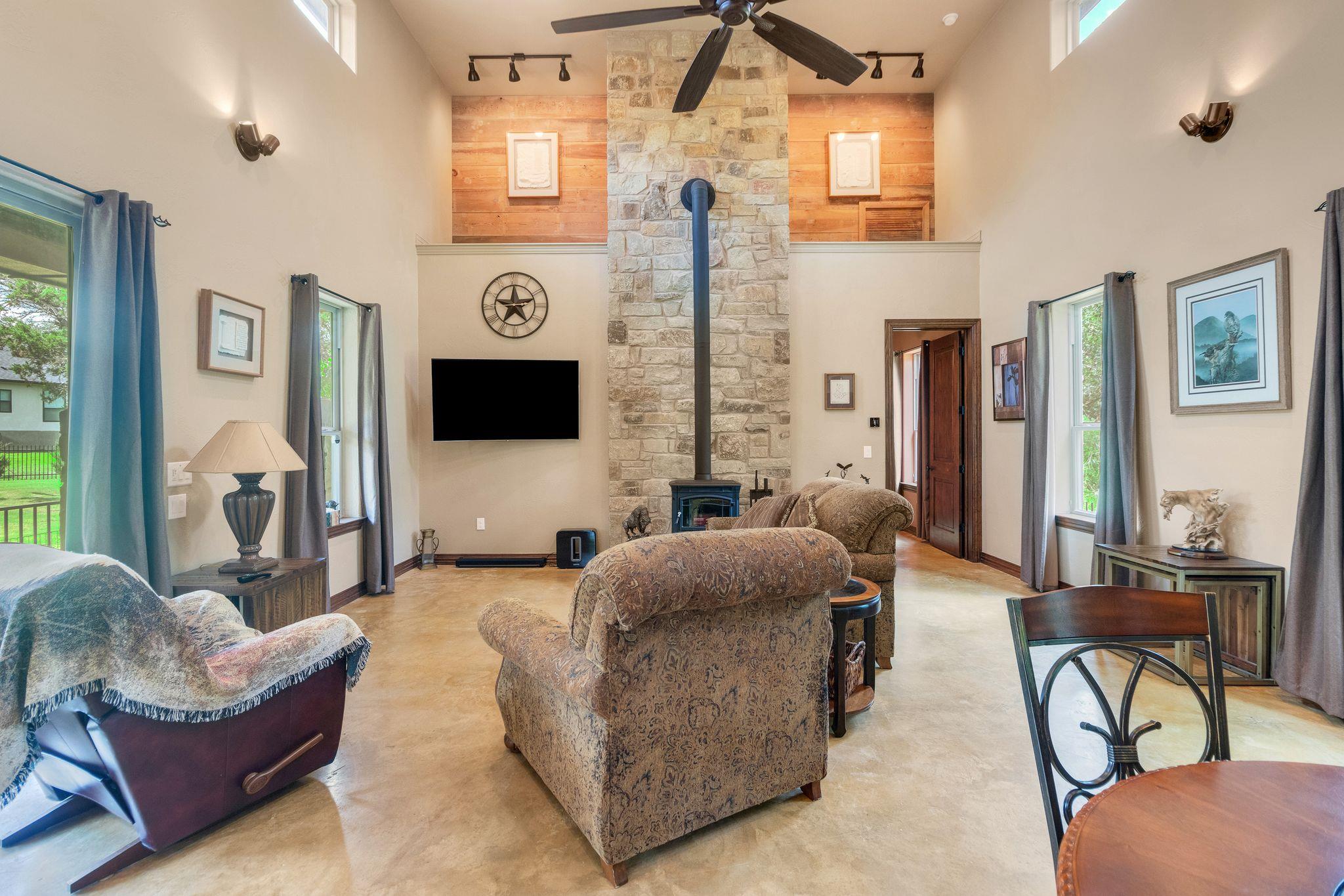 304 Pheasant Meadow, Liberty Hill, TX 78642