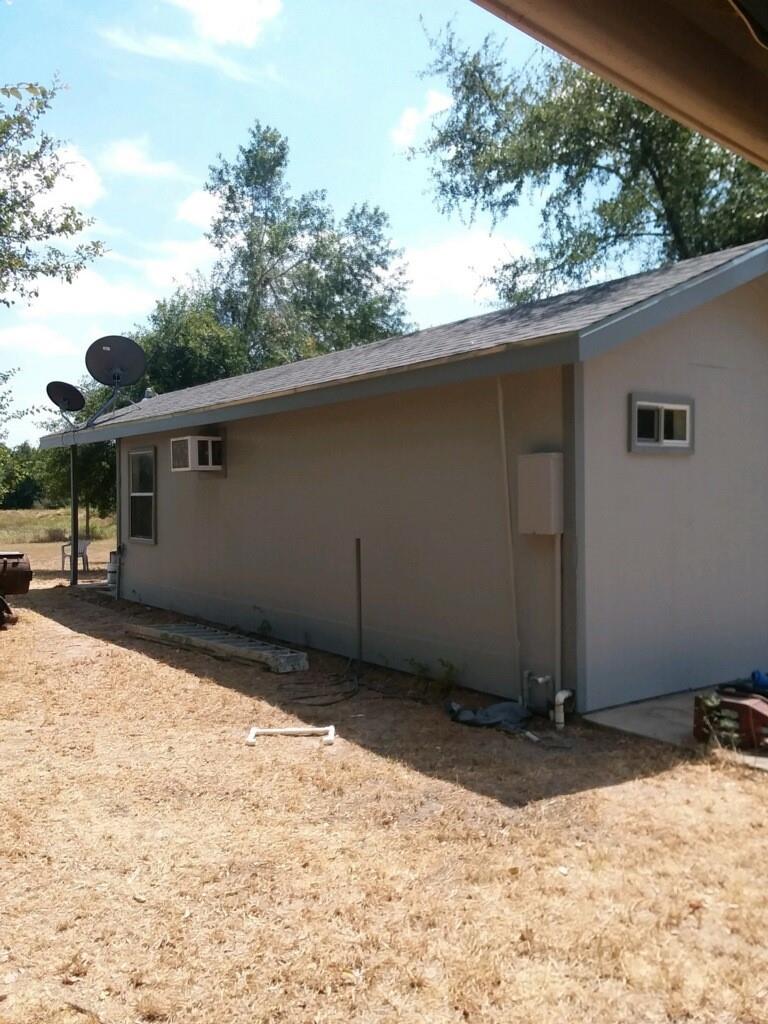 1010 County Road 490, Elgin, TX 78621