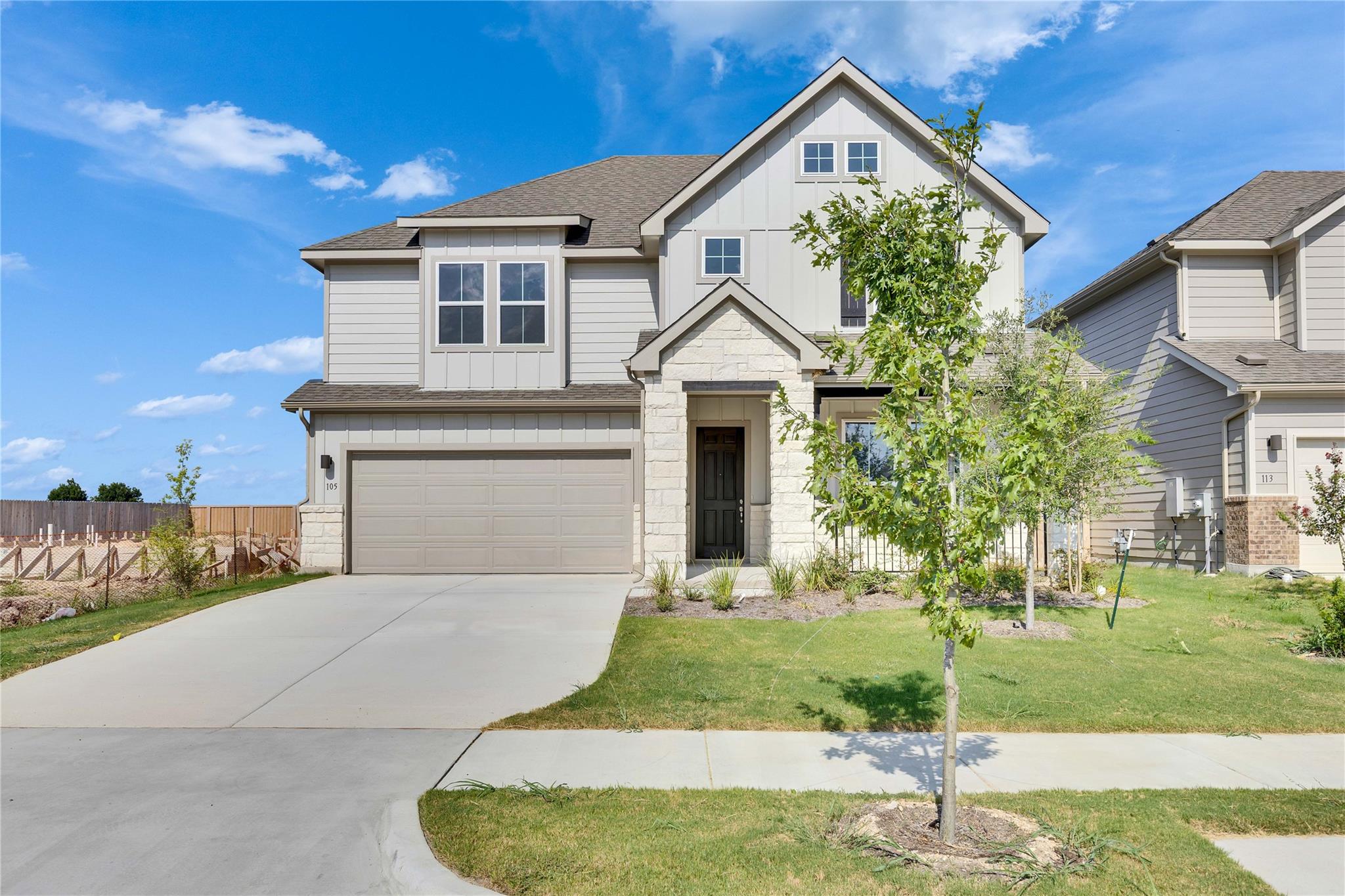 105 Greinert Dr, Taylor, TX 76574