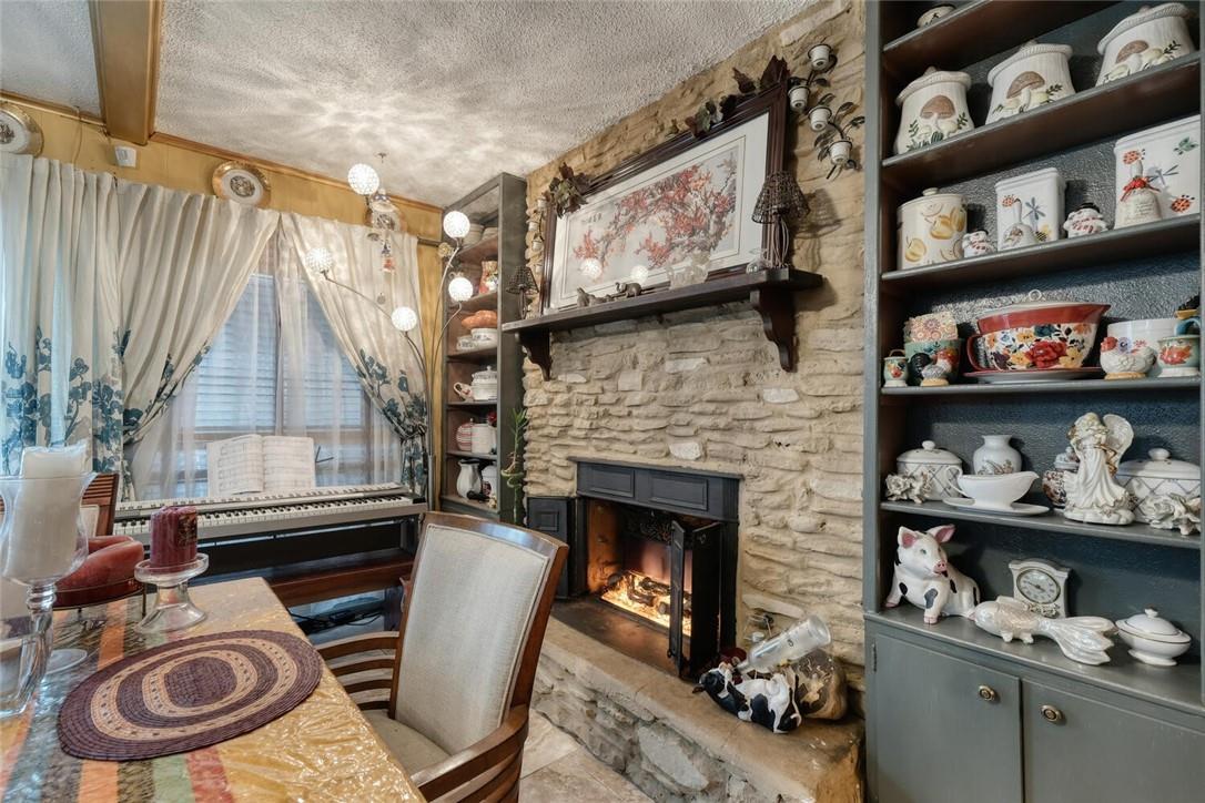 2704 Clarkdale Ln, Austin, TX 78757