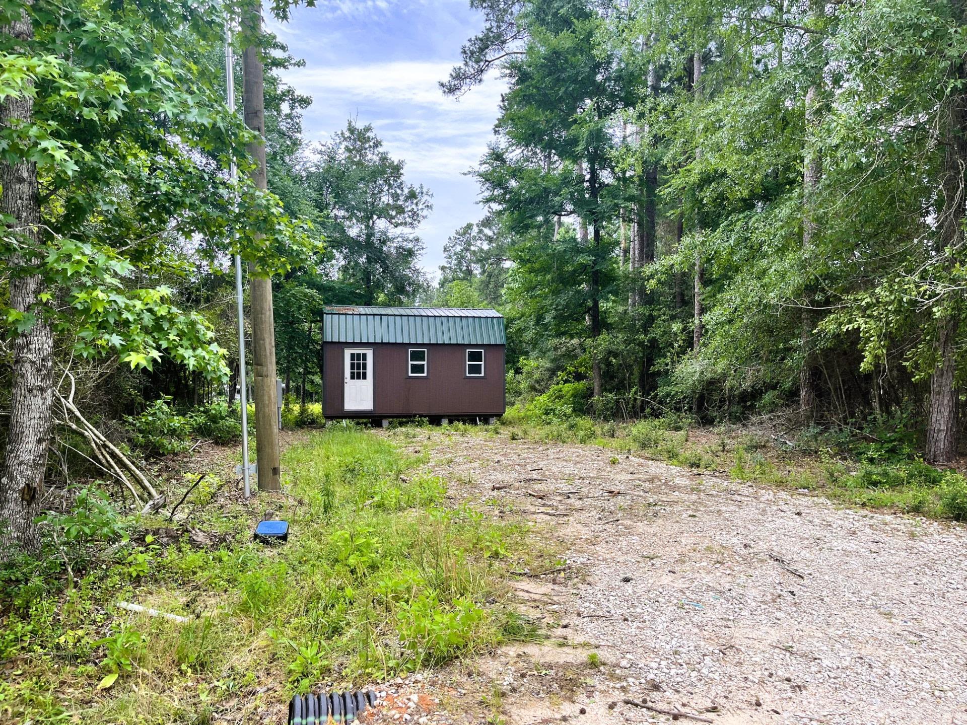 147 Seminole Dr, Trinity, TX 75862