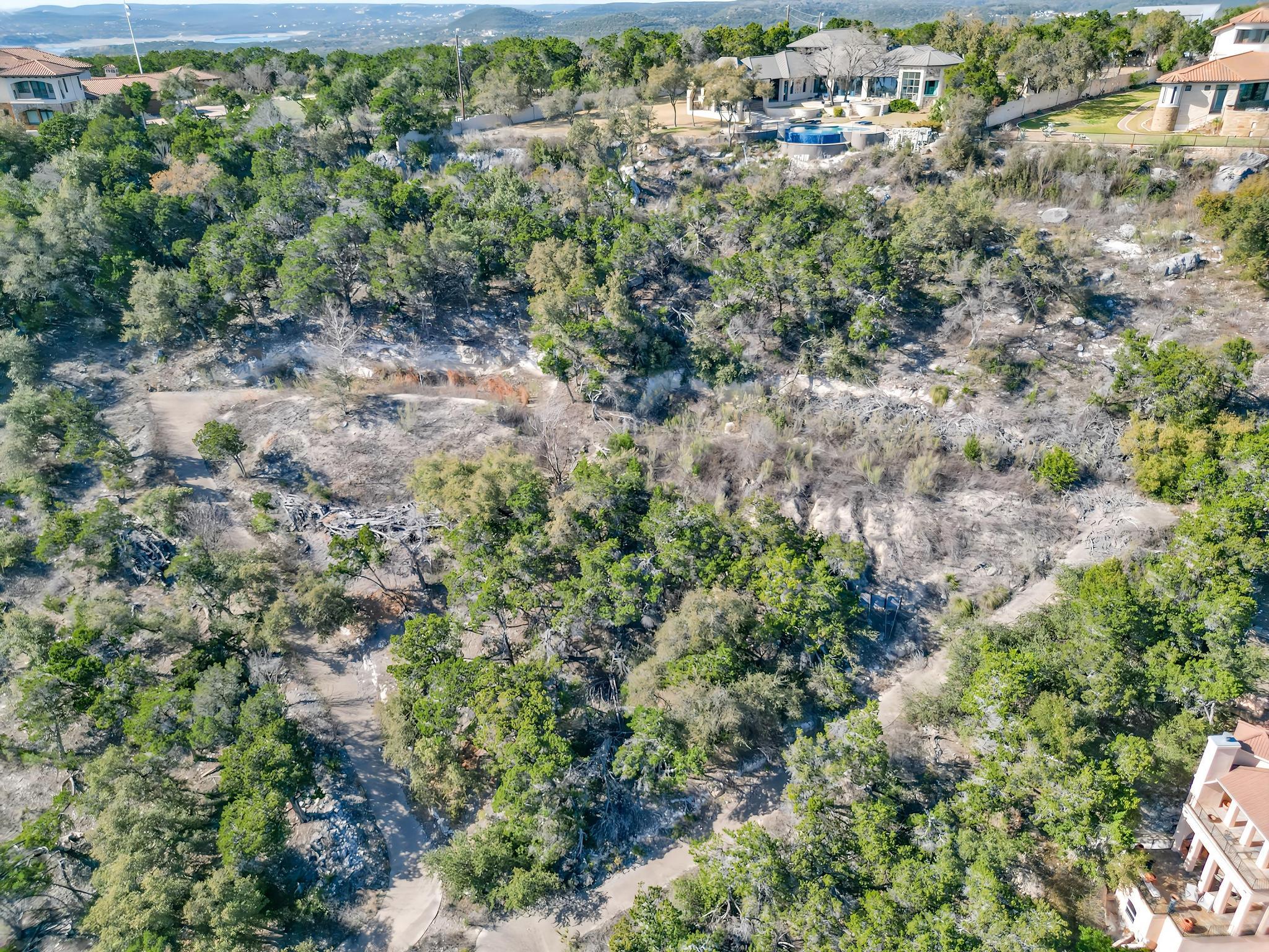 14006 Skyline Dr, Austin, TX 78732