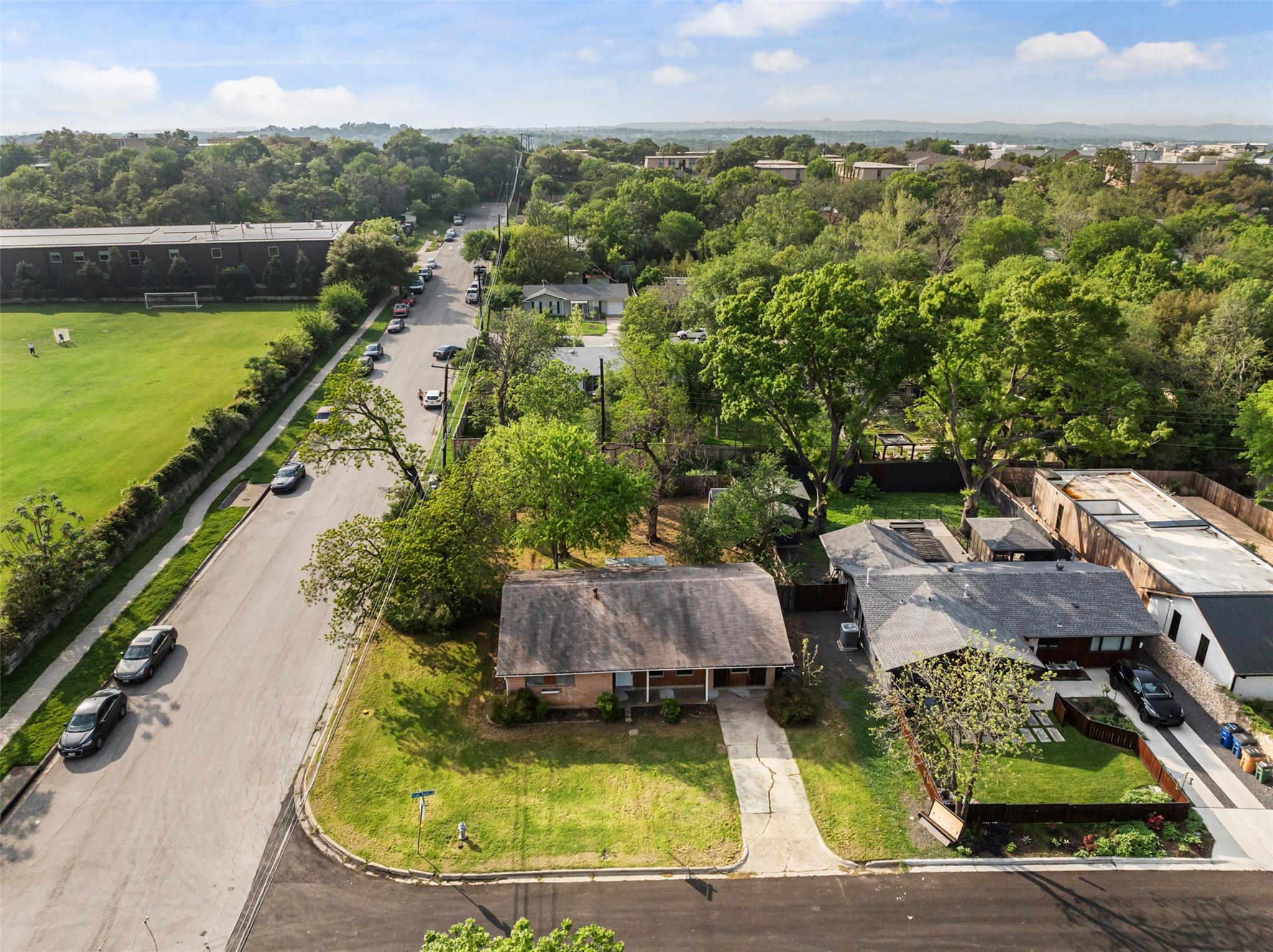 2712 Friar Tuck Ln, Austin, TX 78704