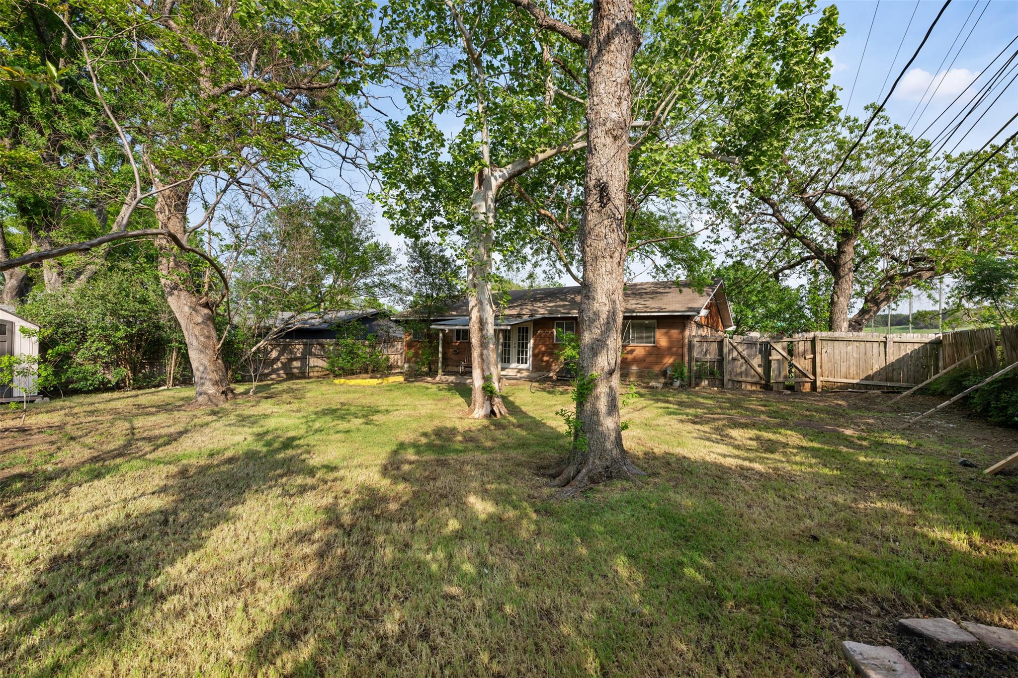 2712 Friar Tuck Ln, Austin, TX 78704