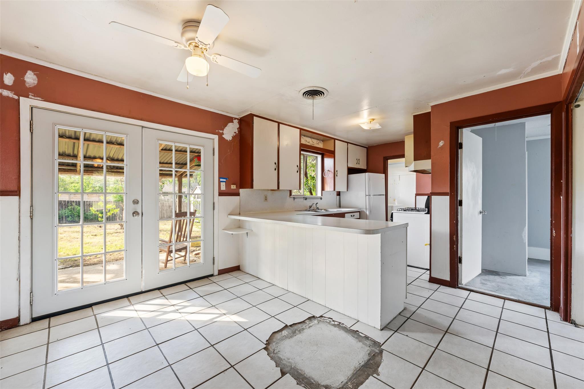 2712 Friar Tuck Ln, Austin, TX 78704