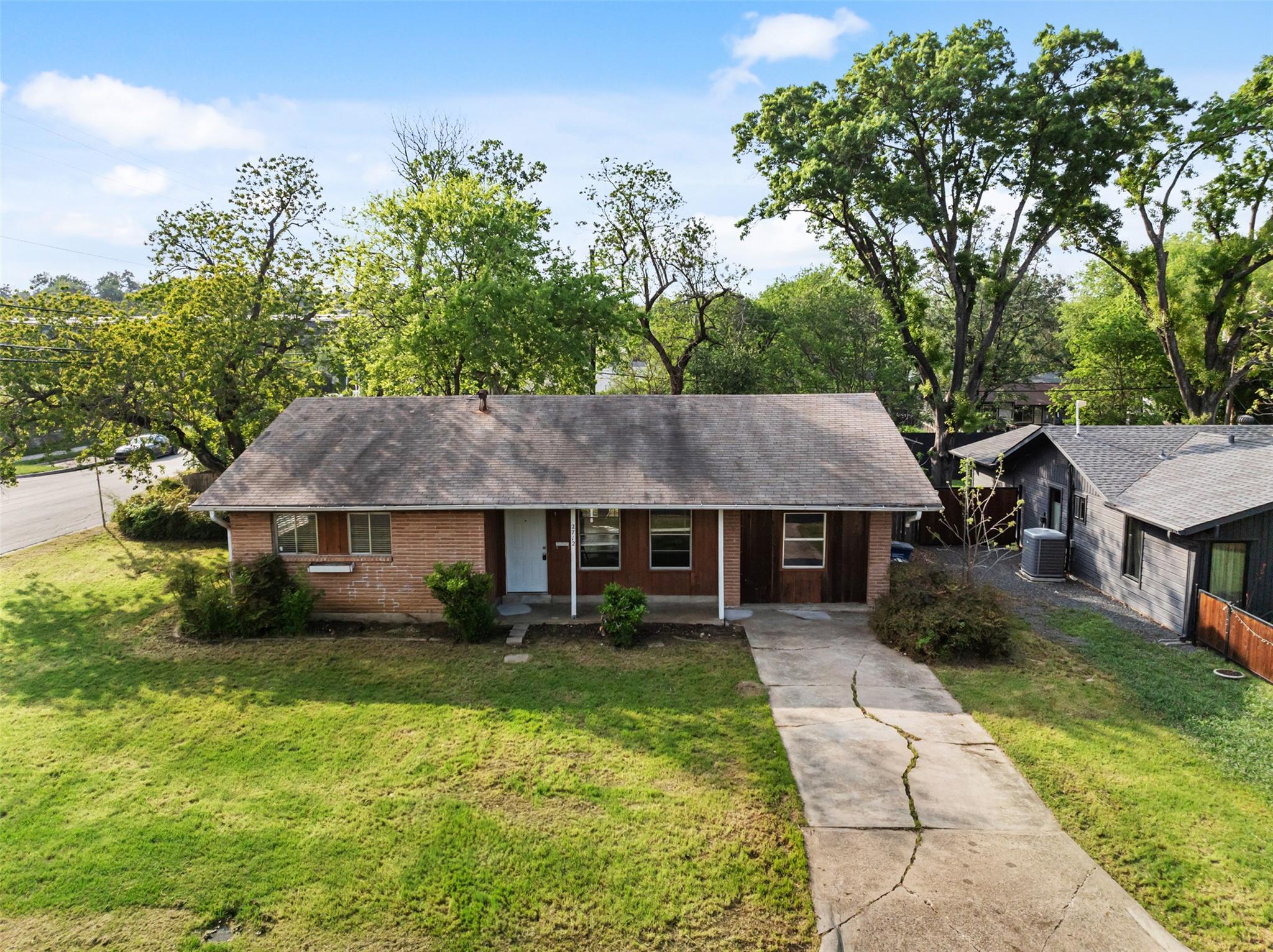 2712 Friar Tuck Ln, Austin, TX 78704