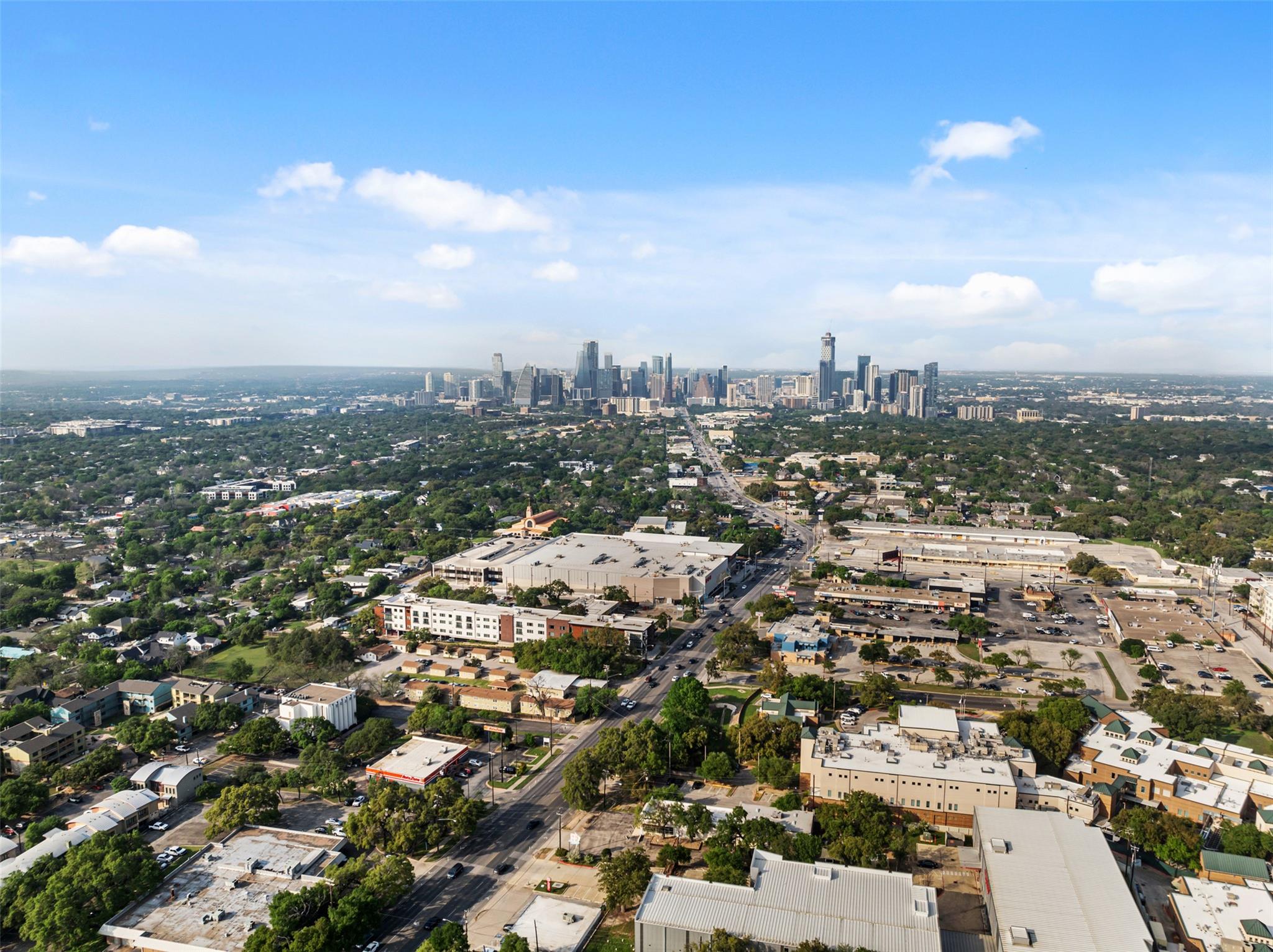 2712 Friar Tuck Ln, Austin, TX 78704