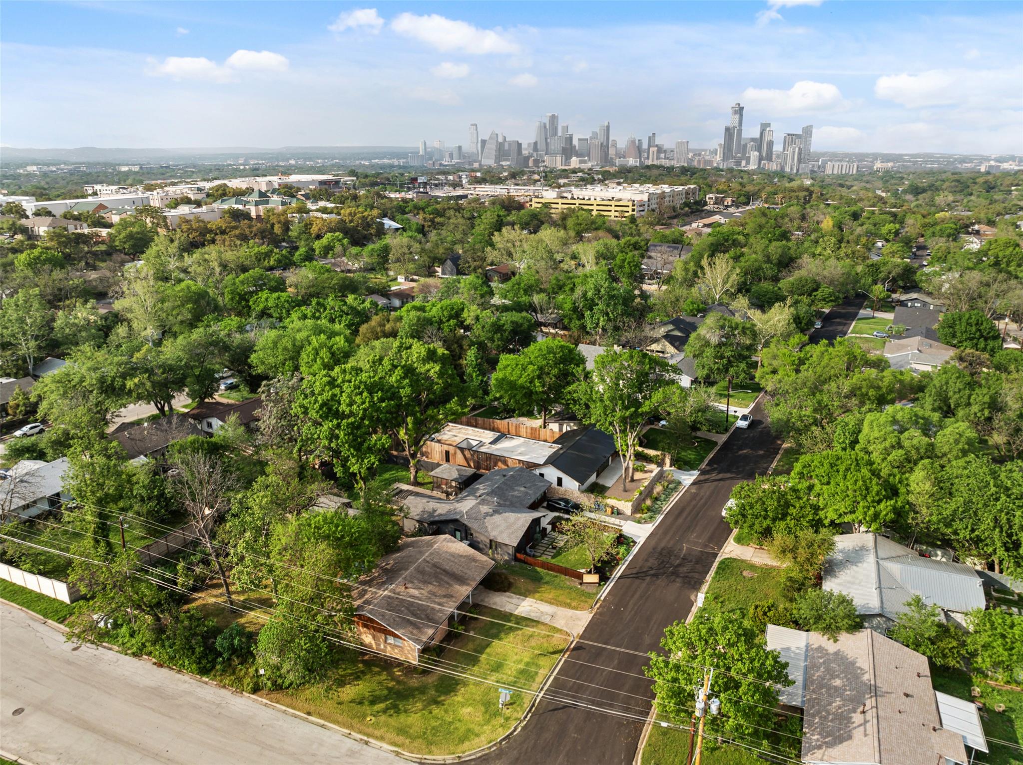 2712 Friar Tuck Ln, Austin, TX 78704