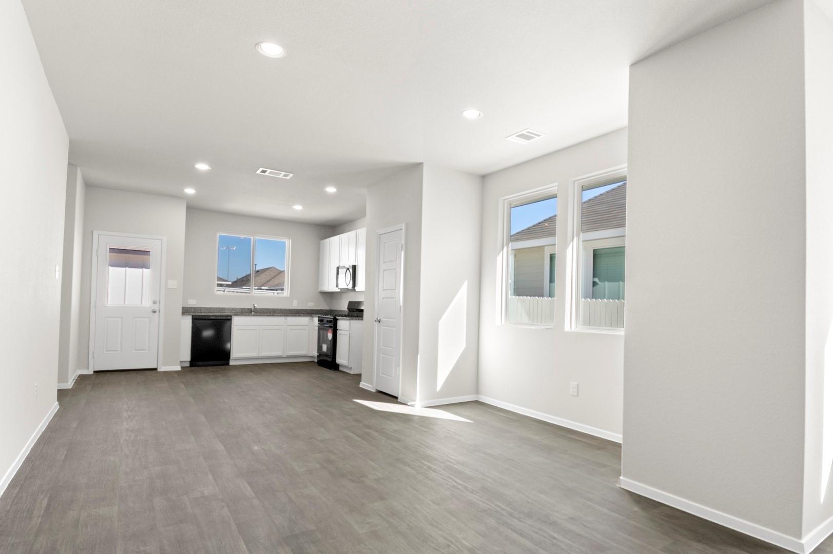 180 Backwater Rd, Kyle, TX 78640