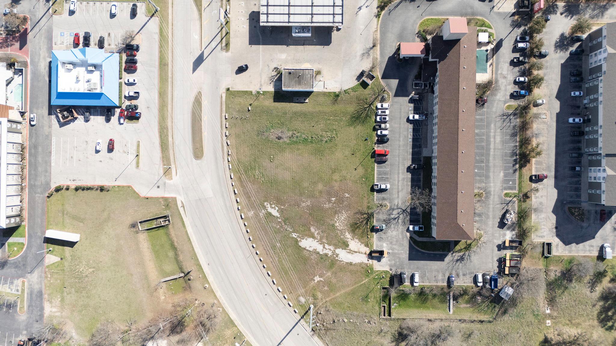 1990 Ih 35 Highway N, Round Rock, TX 78681