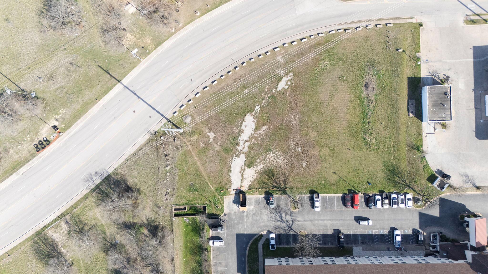 1990 Ih 35 Highway N, Round Rock, TX 78681