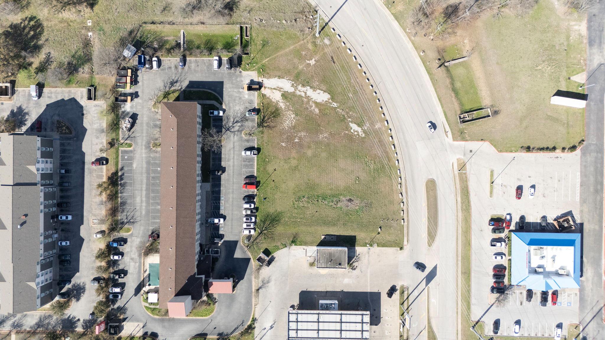 1990 Ih 35 Highway N, Round Rock, TX 78681