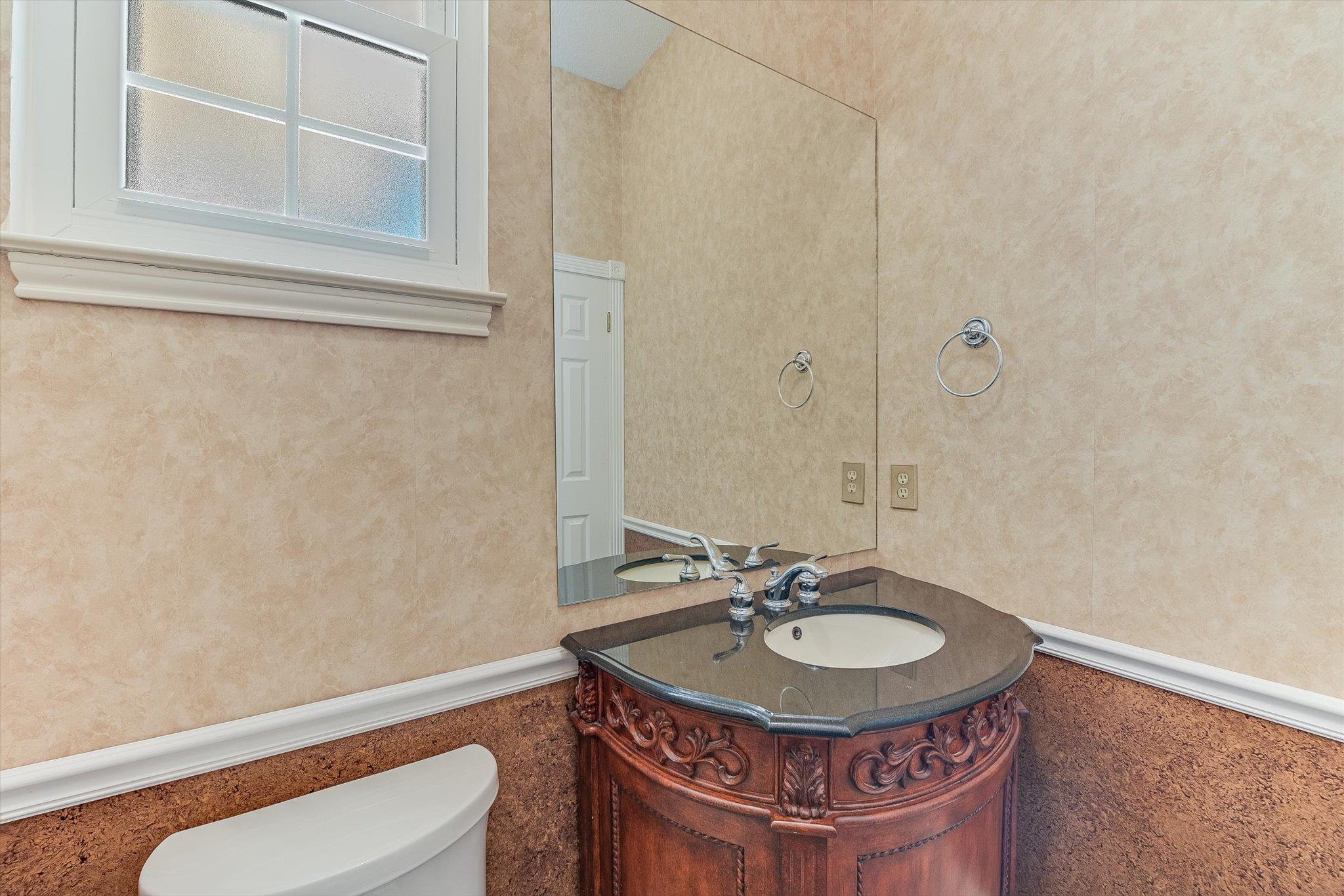 7304 Halbert Dr, Austin, TX 78750