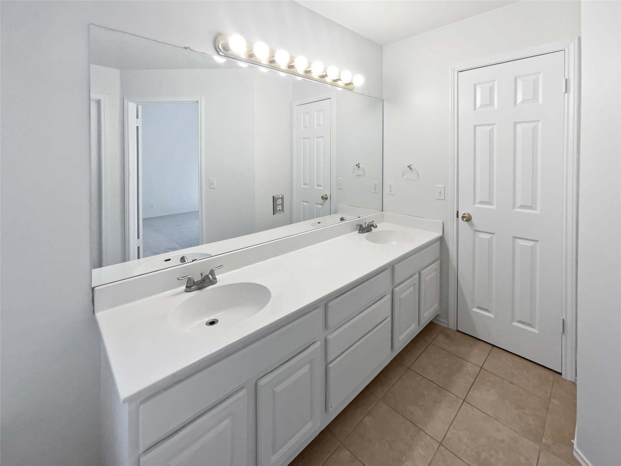 2119 Simbrah Dr, Cedar Park, TX 78613