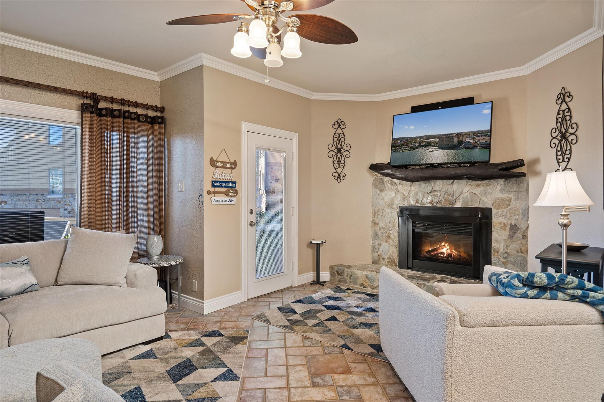 1101 The Cape Rd # 1, Horseshoe Bay, TX 78657