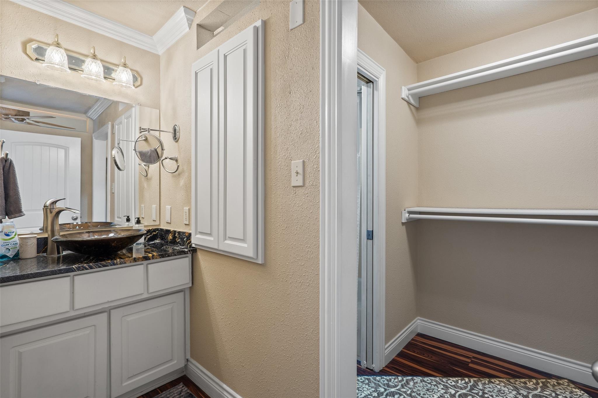 1101 The Cape Rd # 1, Horseshoe Bay, TX 78657