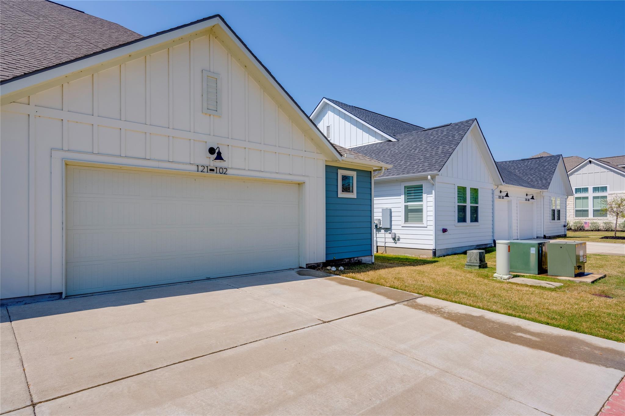 121 Harborside Dr # 102, San Marcos, TX 78666