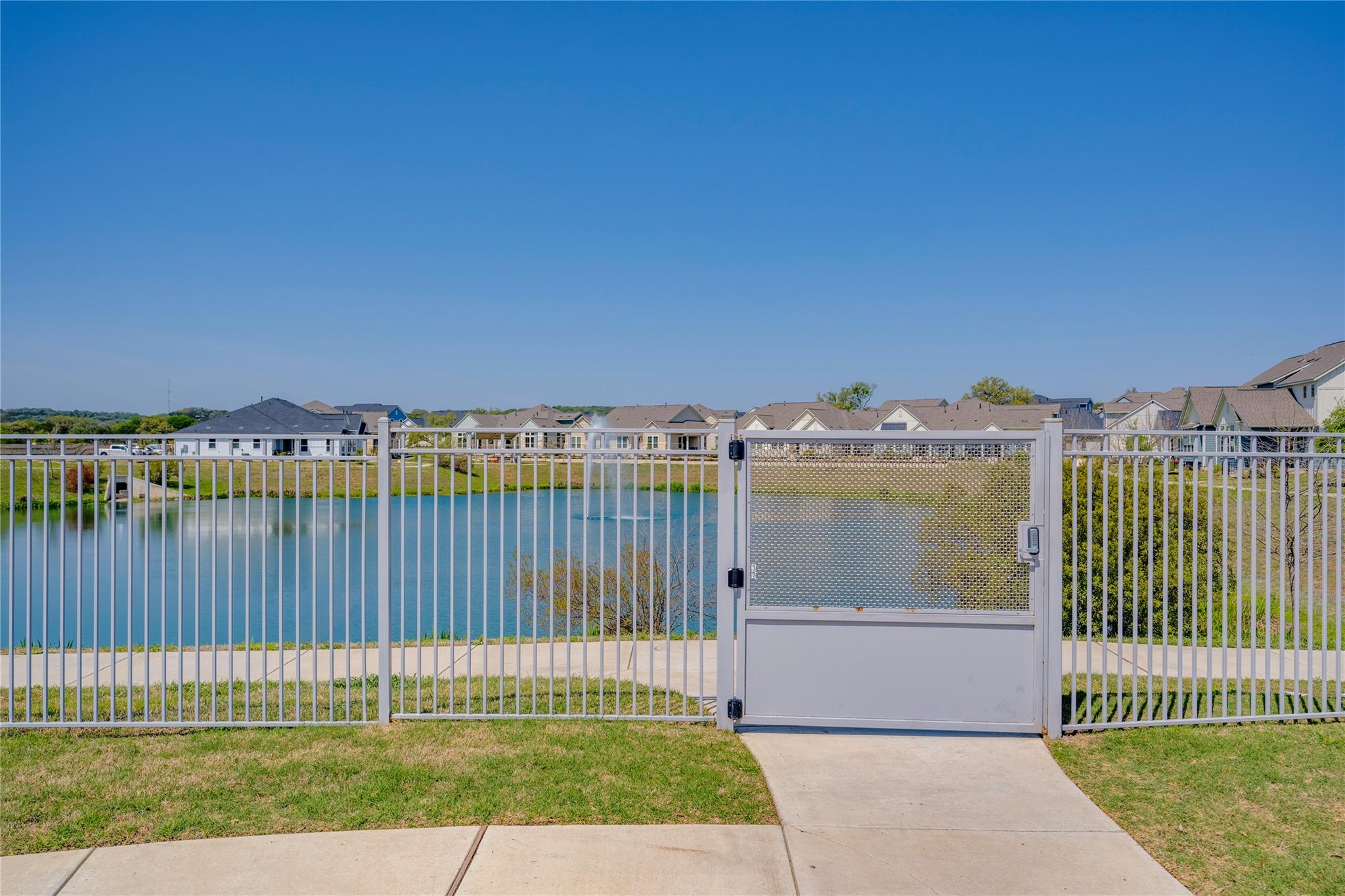 121 Harborside Dr # 102, San Marcos, TX 78666