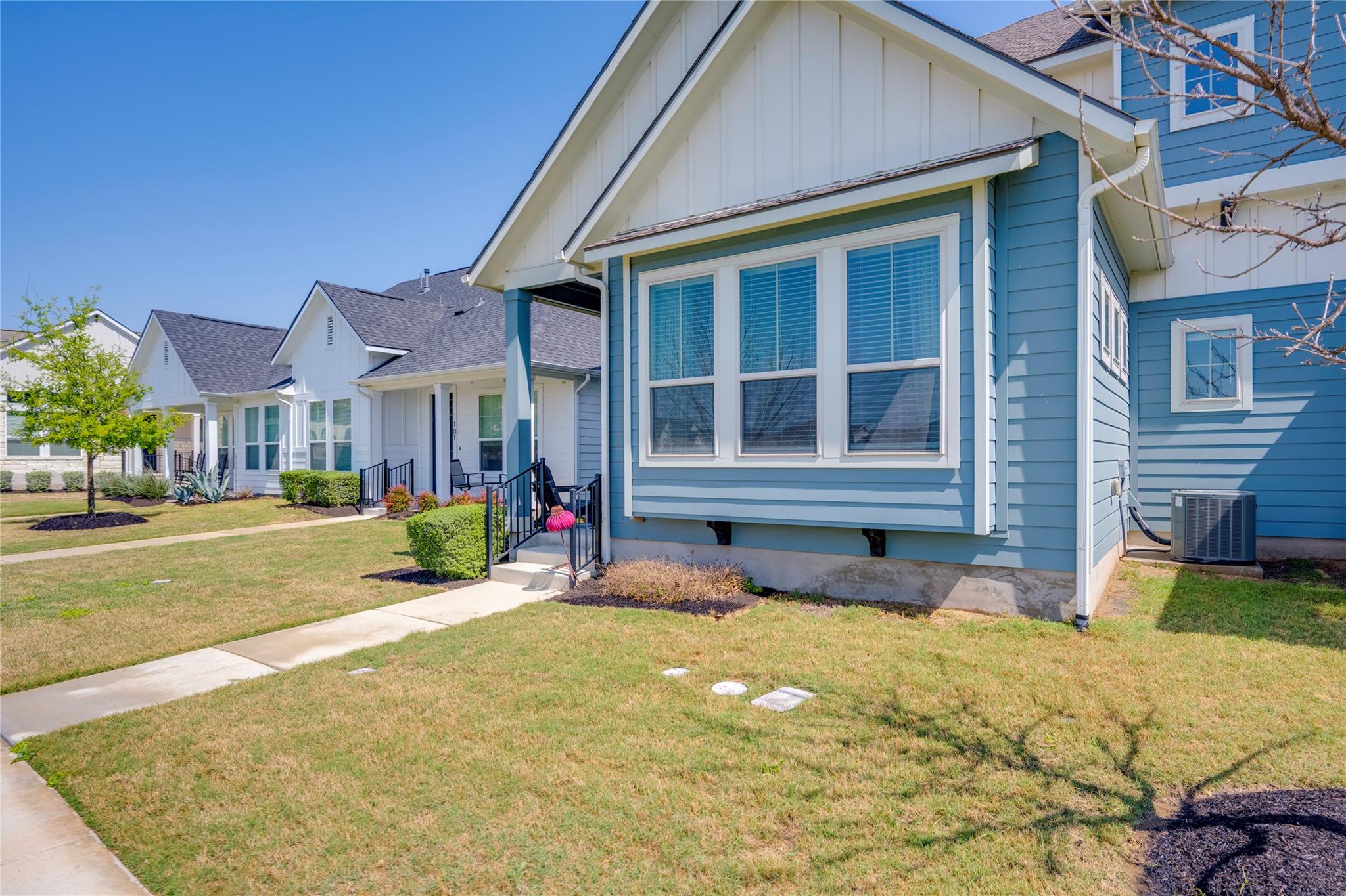 121 Harborside Dr # 102, San Marcos, TX 78666