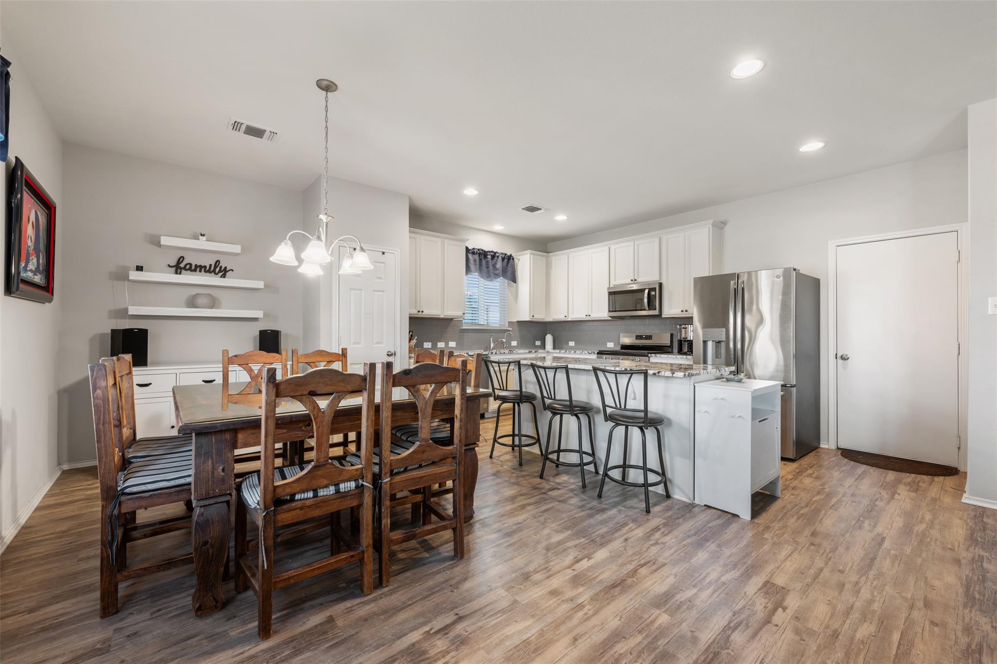 651 Bayberry Cir, Buda, TX 78610