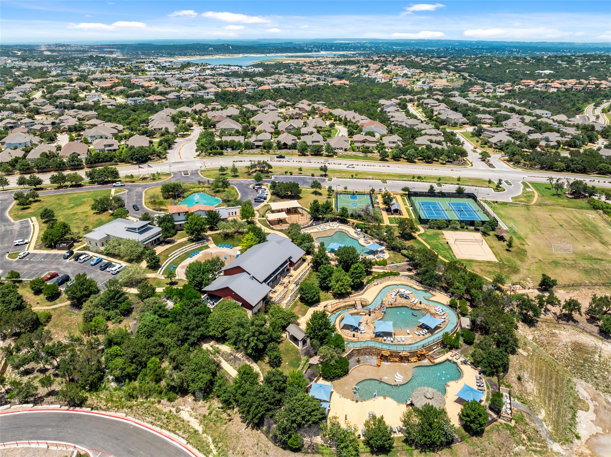 955 Flagtop Ct, Lakeway, TX 78738