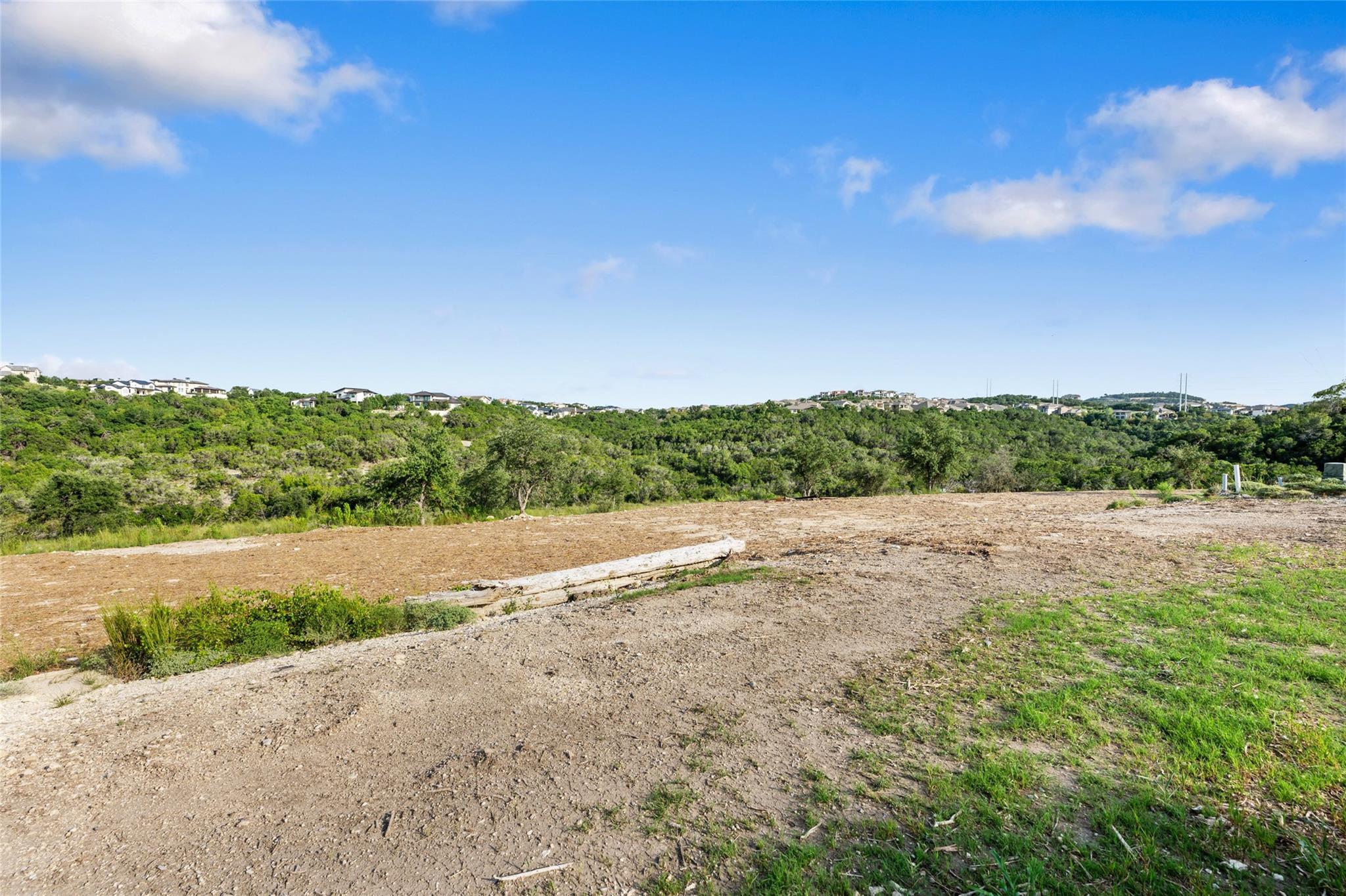 955 Flagtop Ct, Lakeway, TX 78738