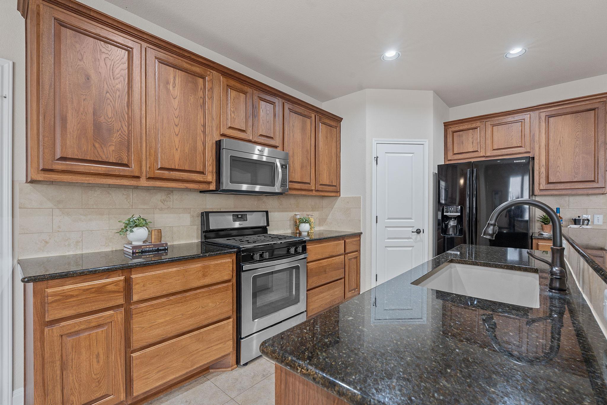 4332 Teravista Club Dr Dr # 29, Round Rock, TX 78665