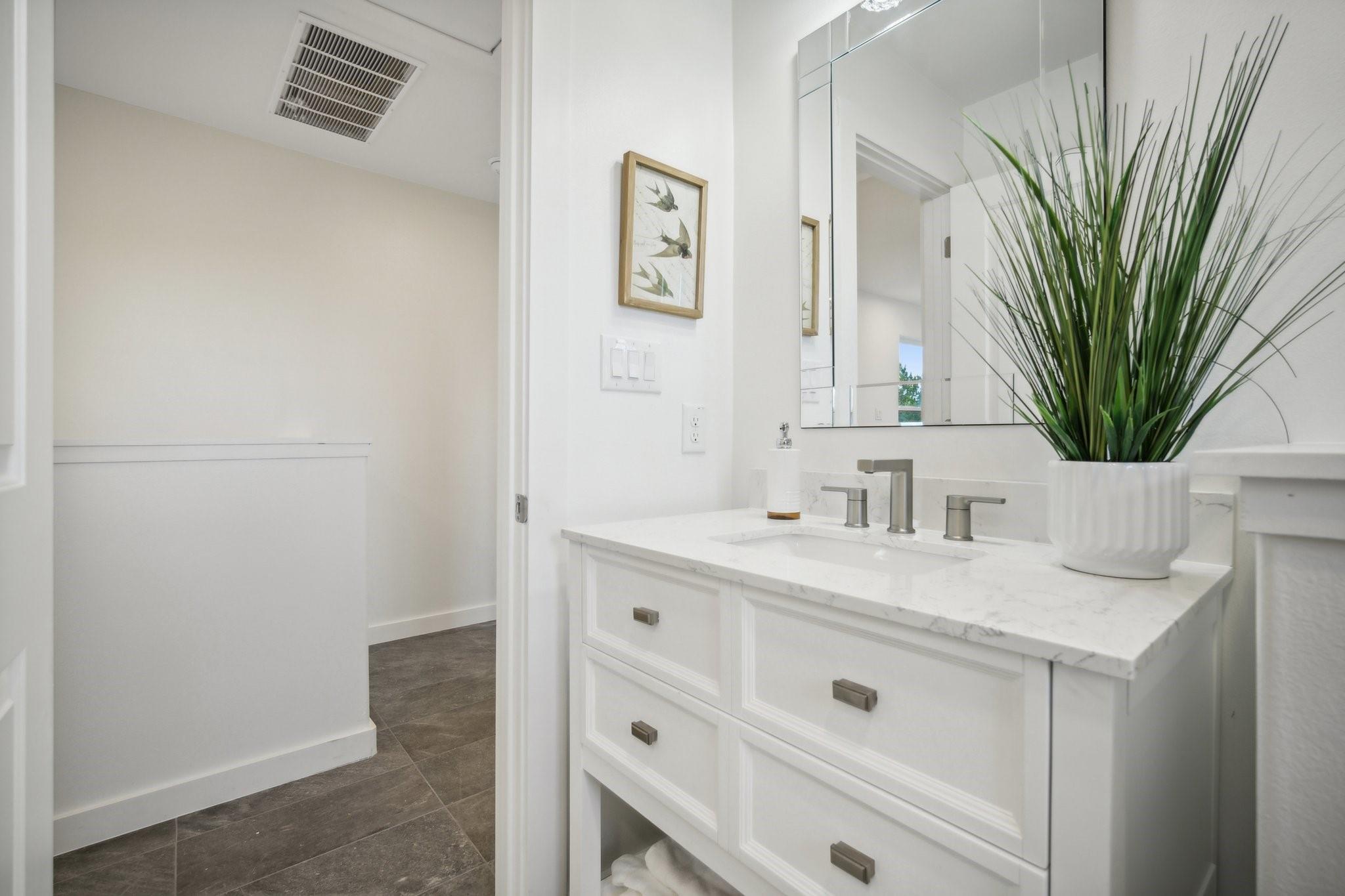 117 Golf Crest Dr, Wimberley, TX 78676