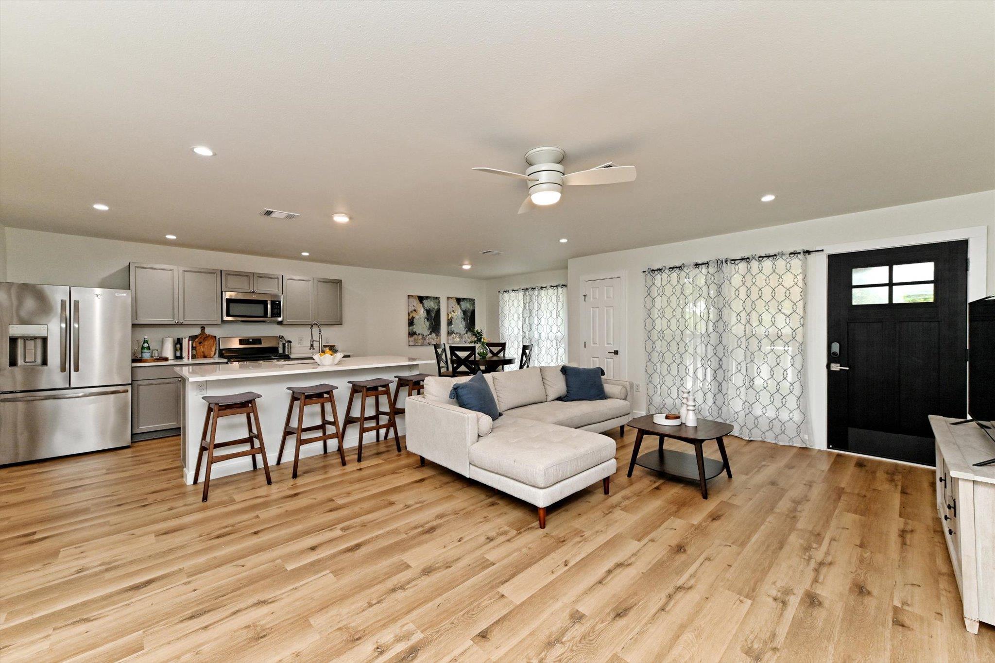 6300 Merriwood Dr, Austin, TX 78745