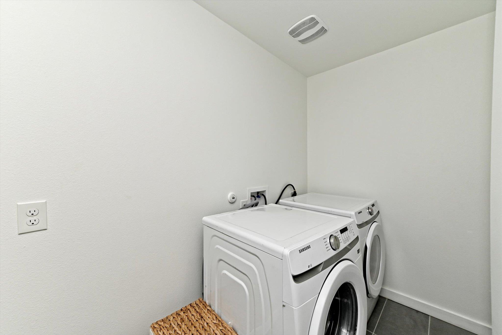 6300 Merriwood Dr, Austin, TX 78745