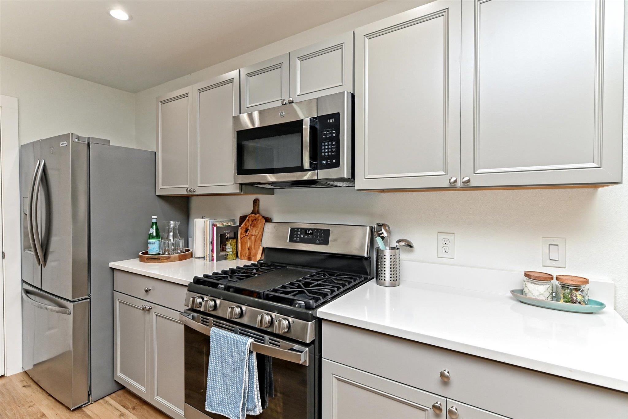 6300 Merriwood Dr, Austin, TX 78745