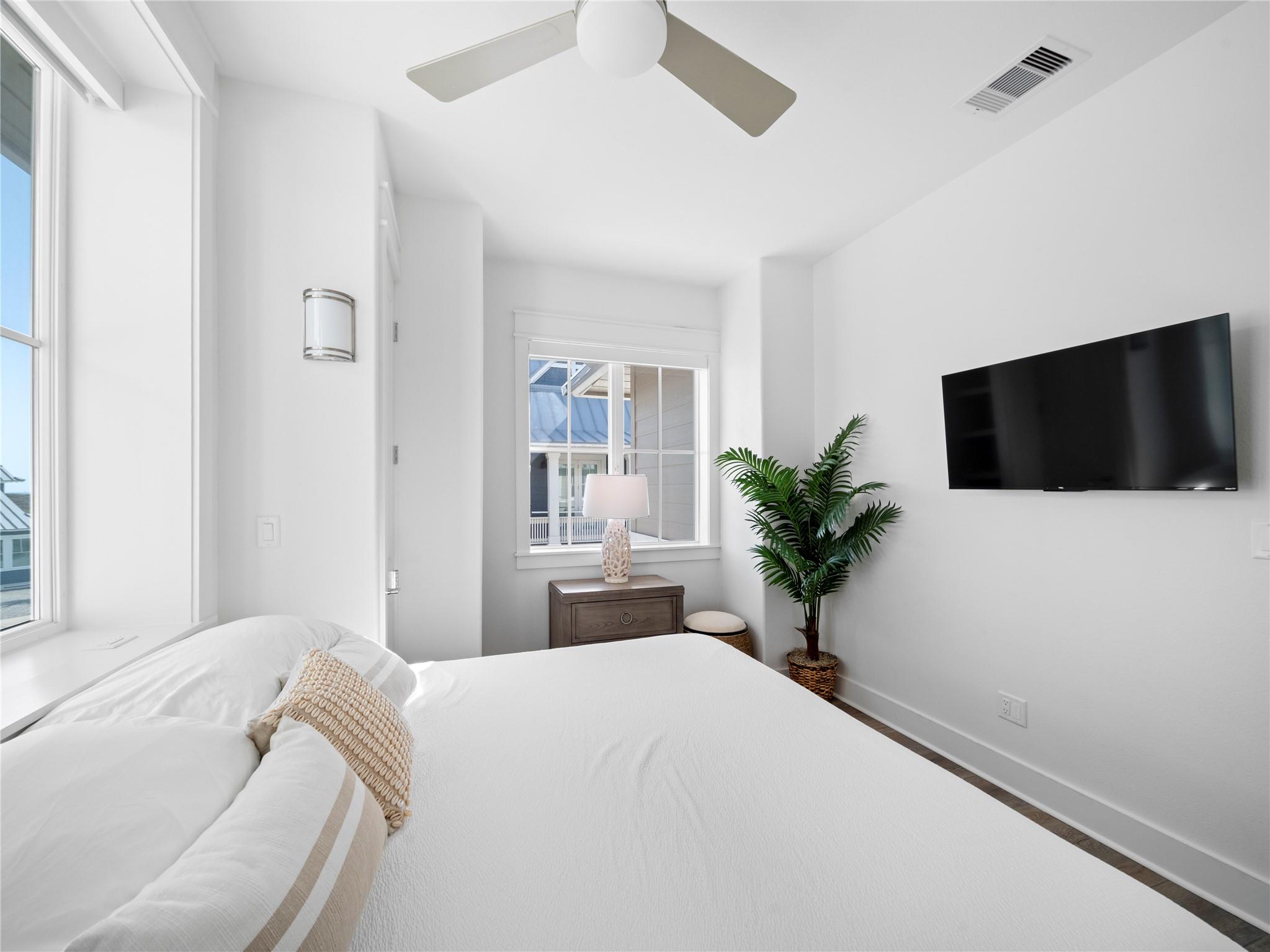 131 Sabal Ln, Port Aransas, TX 78373