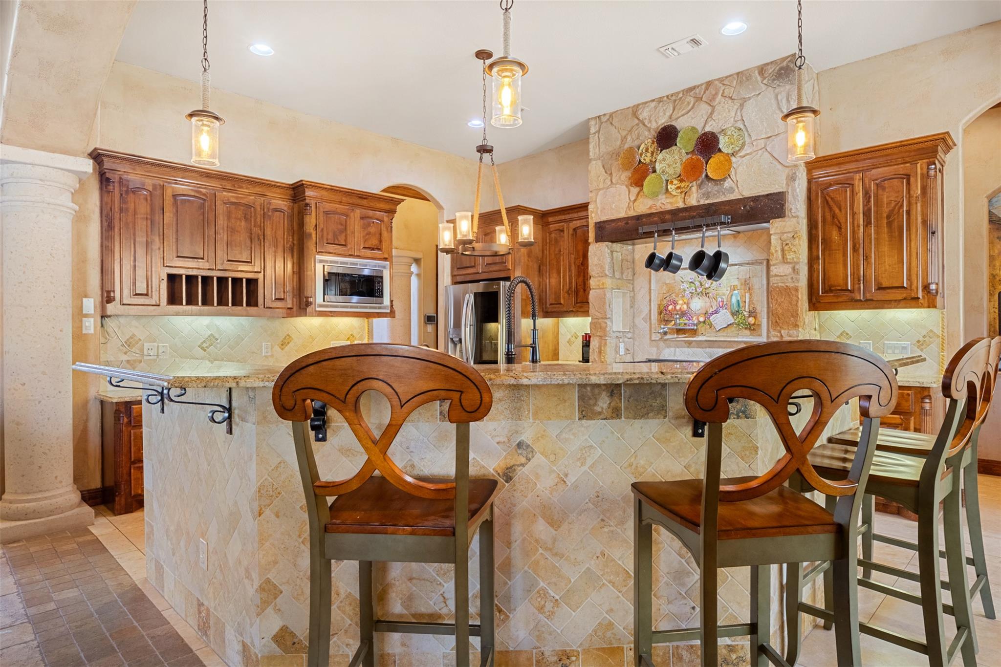 220 Gabriel Wood Dr, Georgetown, TX 78633