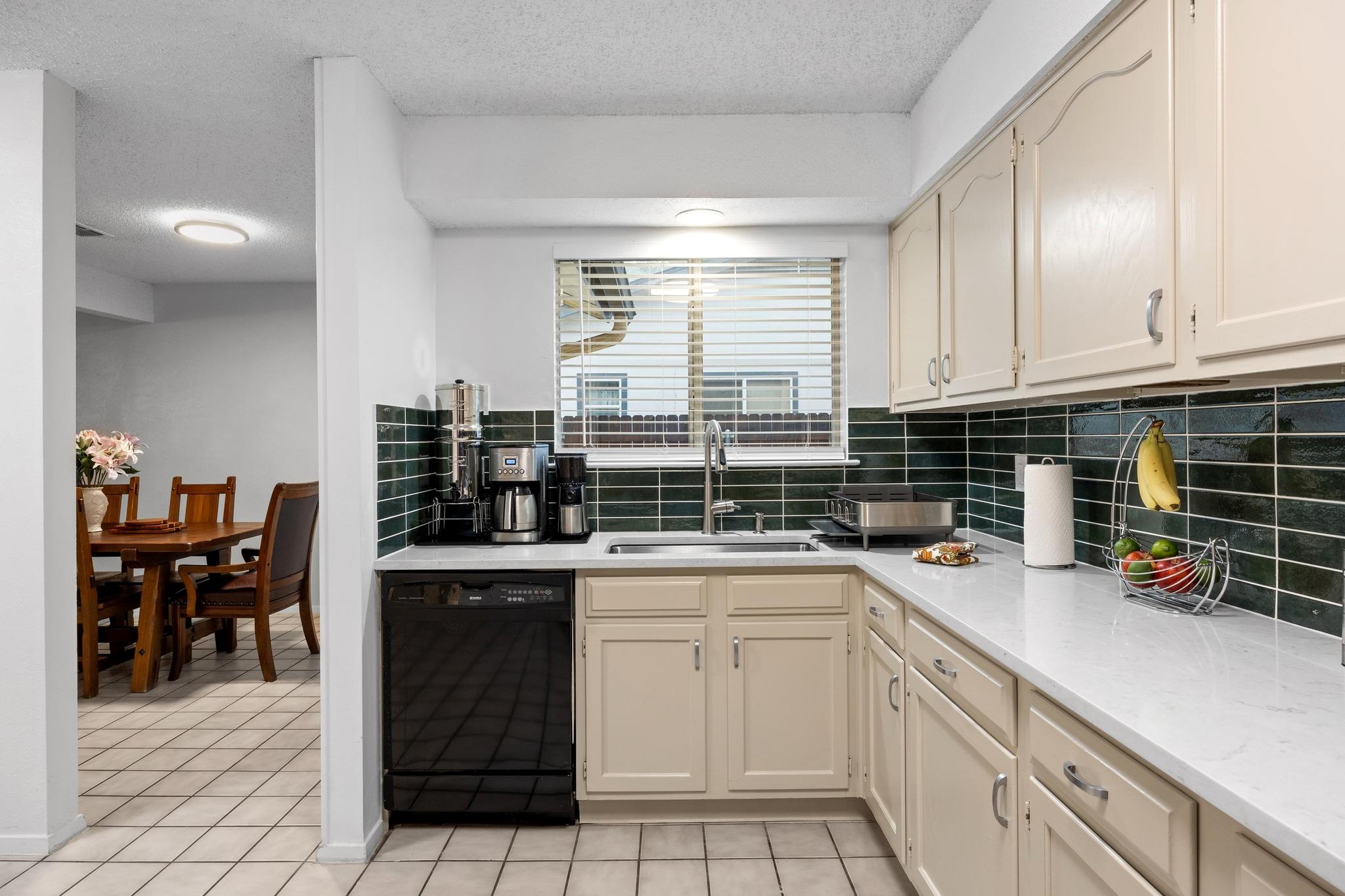 4210 Harcourt Dr, Austin, TX 78727
