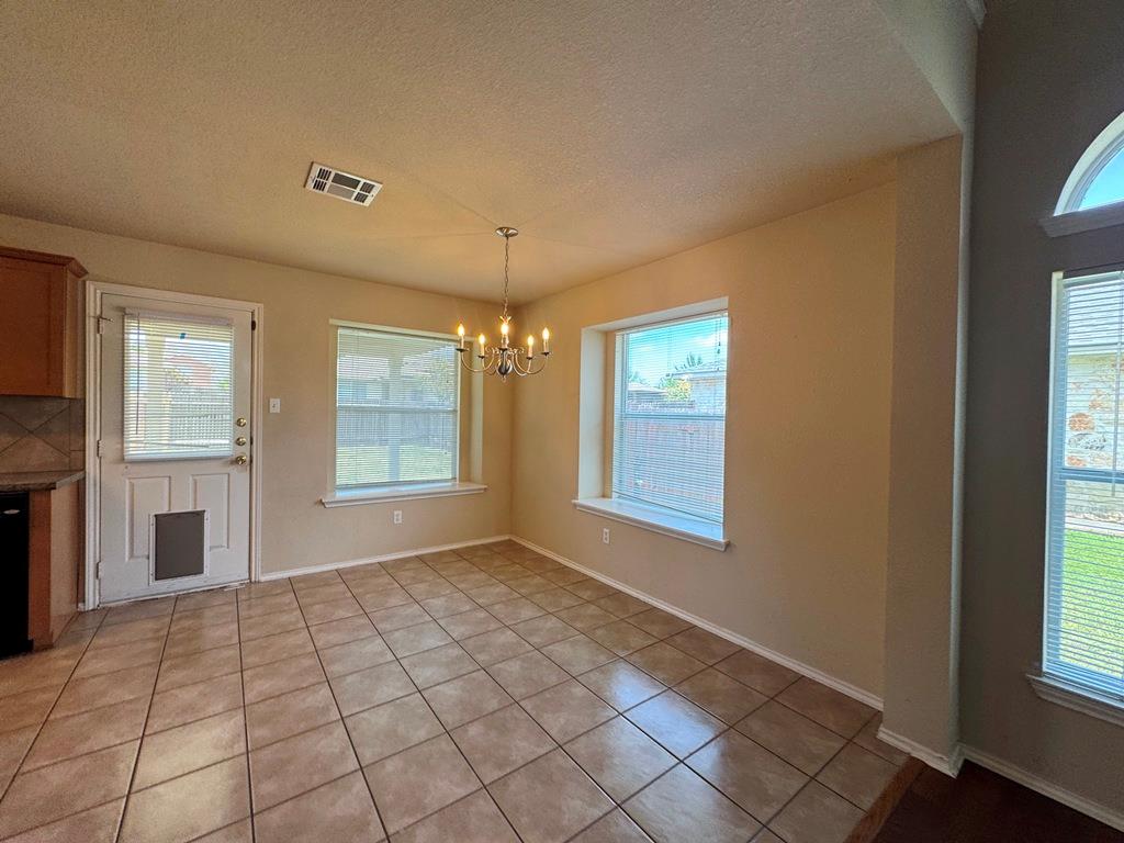 1005 Gentry Dr, Leander, TX 78641