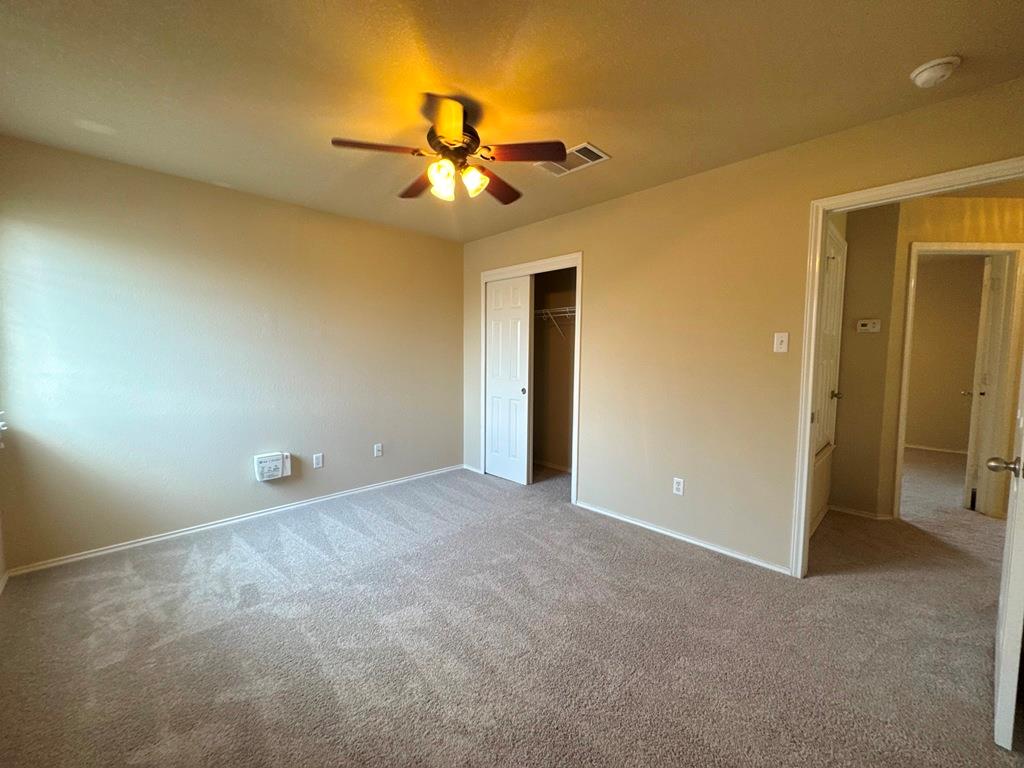 1005 Gentry Dr, Leander, TX 78641