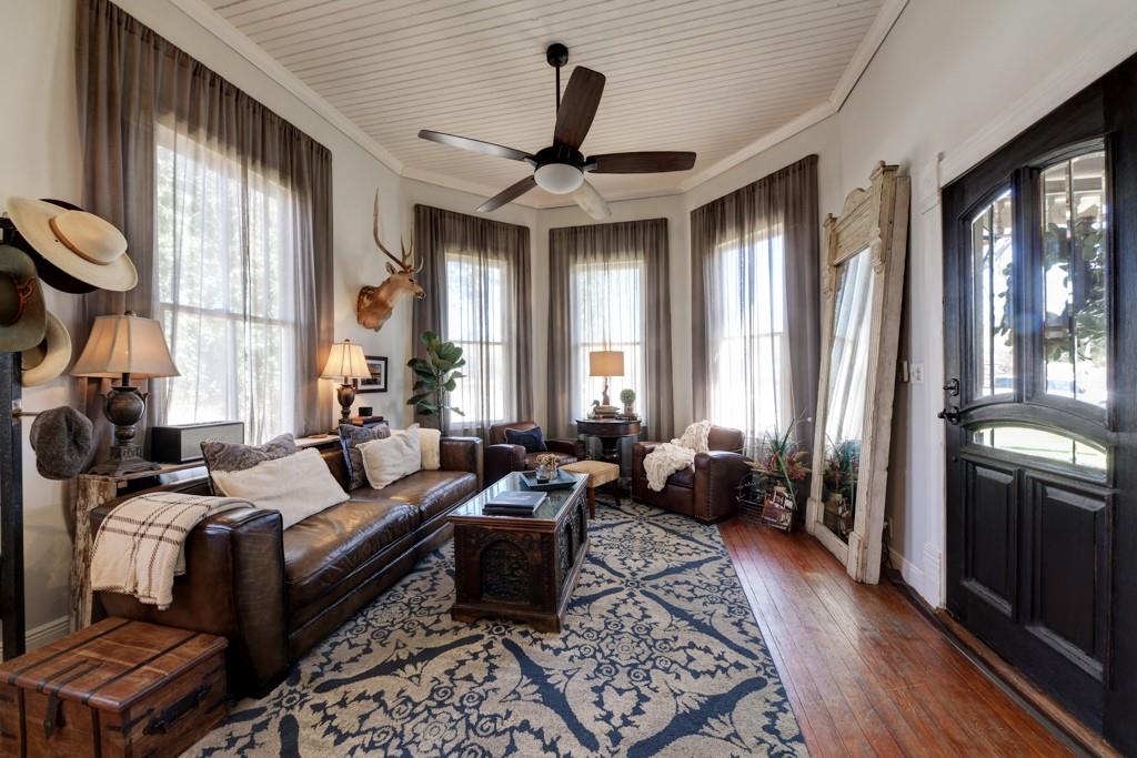 481 N Central Ave Ave, New Braunfels, TX 78130